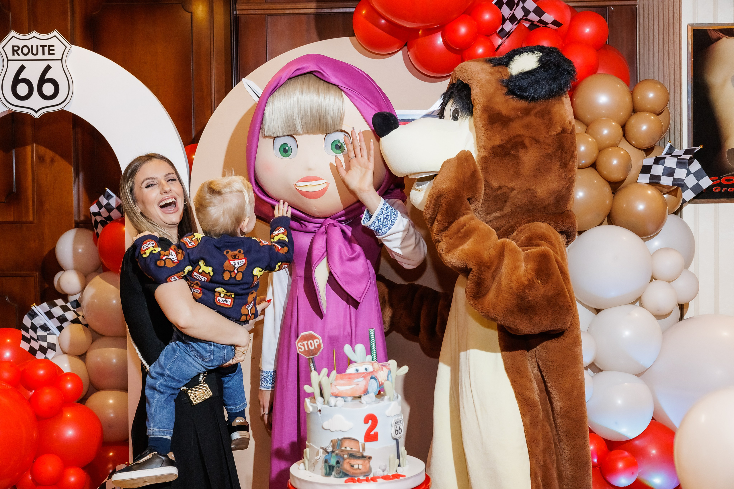 Честит Рожден Ден. Фотограф Ирина Йотова