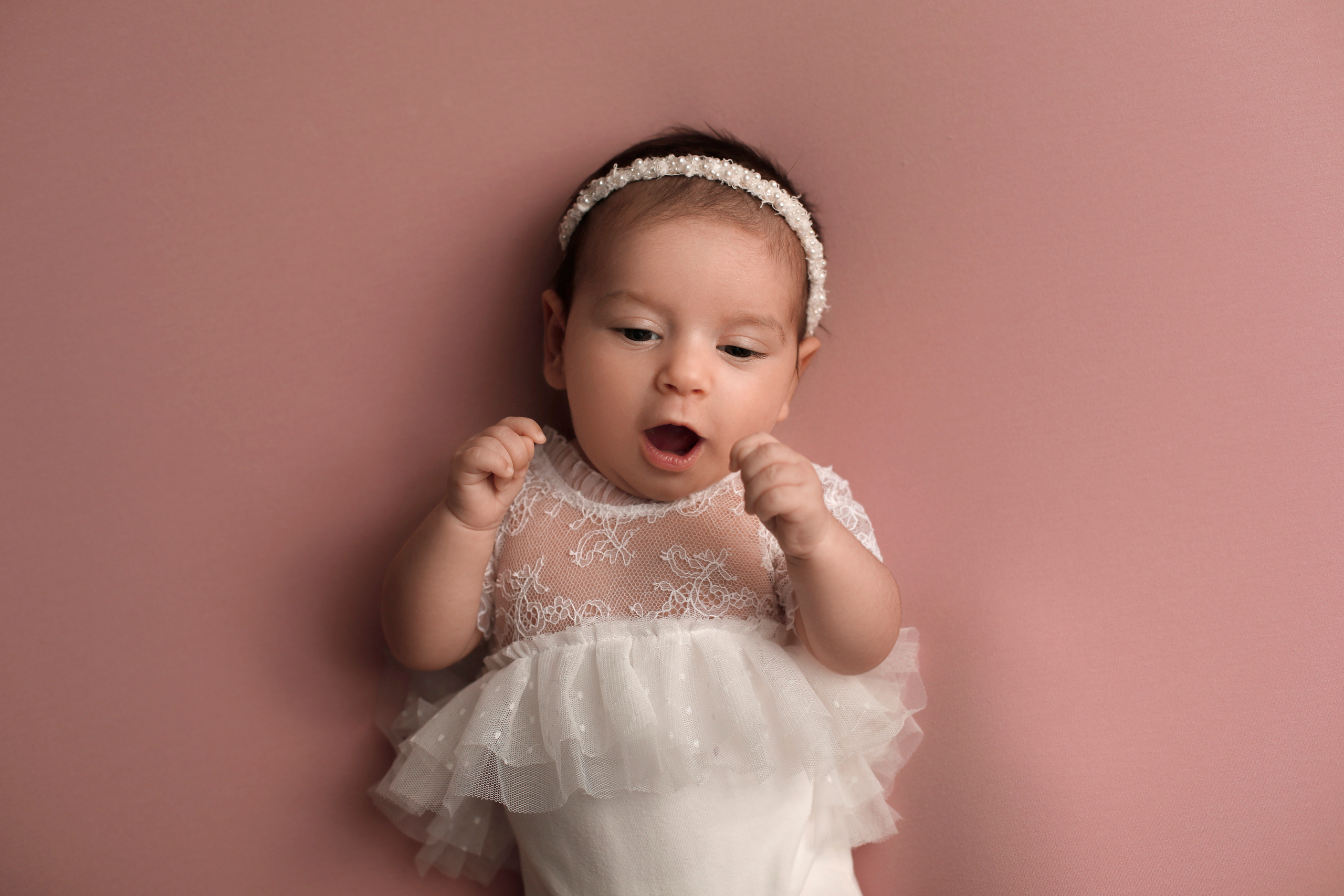 Siedra Al-Mir. Neugeborenen Fotograf Ulm (Umgebung)