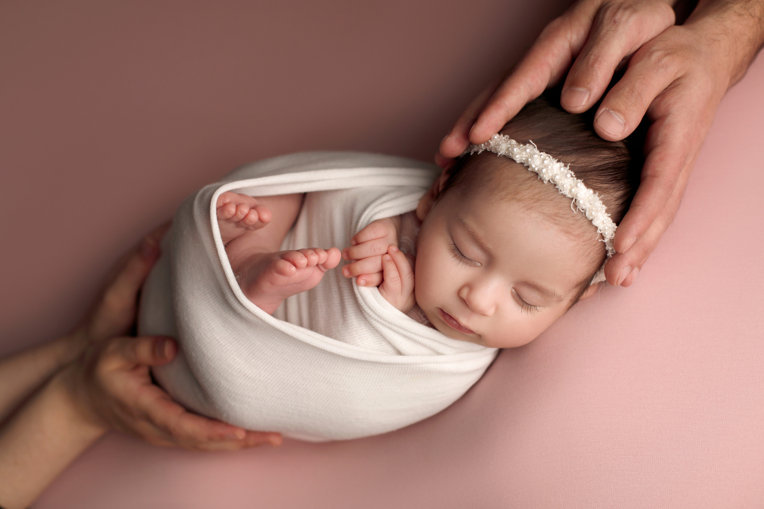 Siedra Al-Mir. Neugeborenen Fotograf Ulm (Umgebung)