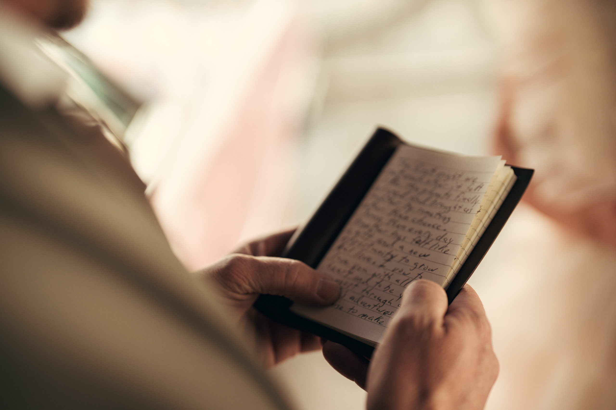 Grace&Jesse. Wedding & elopement photographer Viktoriya Kravtsov. Las Vegas