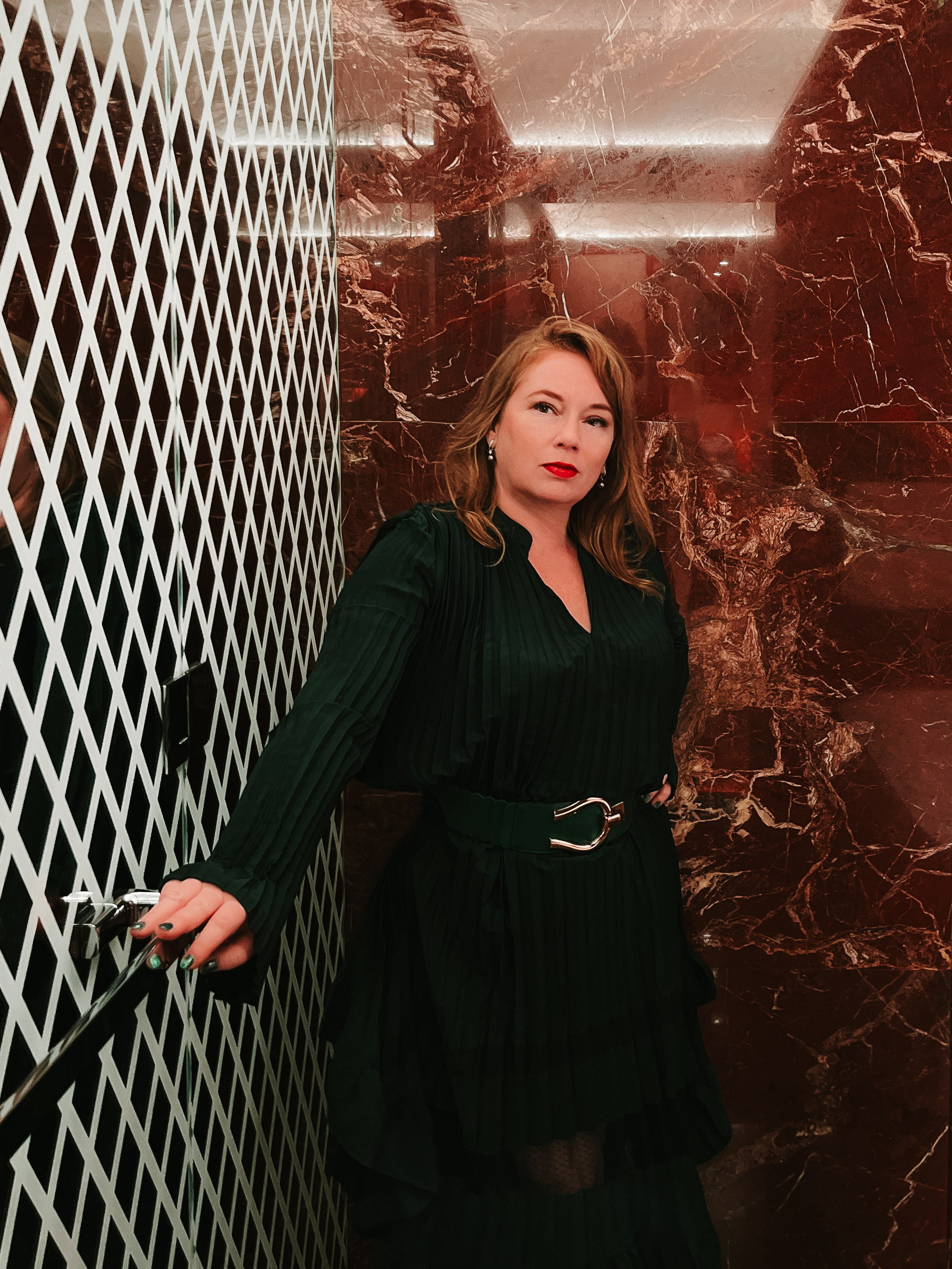 Remote photoshoot at luxury hotel in Rome. Yana Bobrova | Artistic Photography