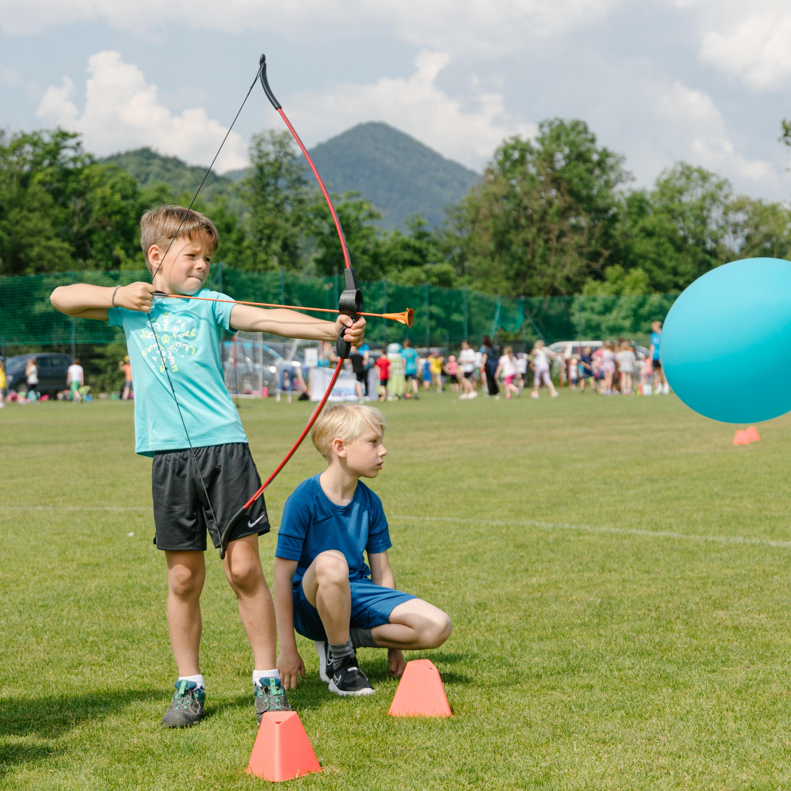 Mini Olympics. Photographer in Lisbon Elena Lialina