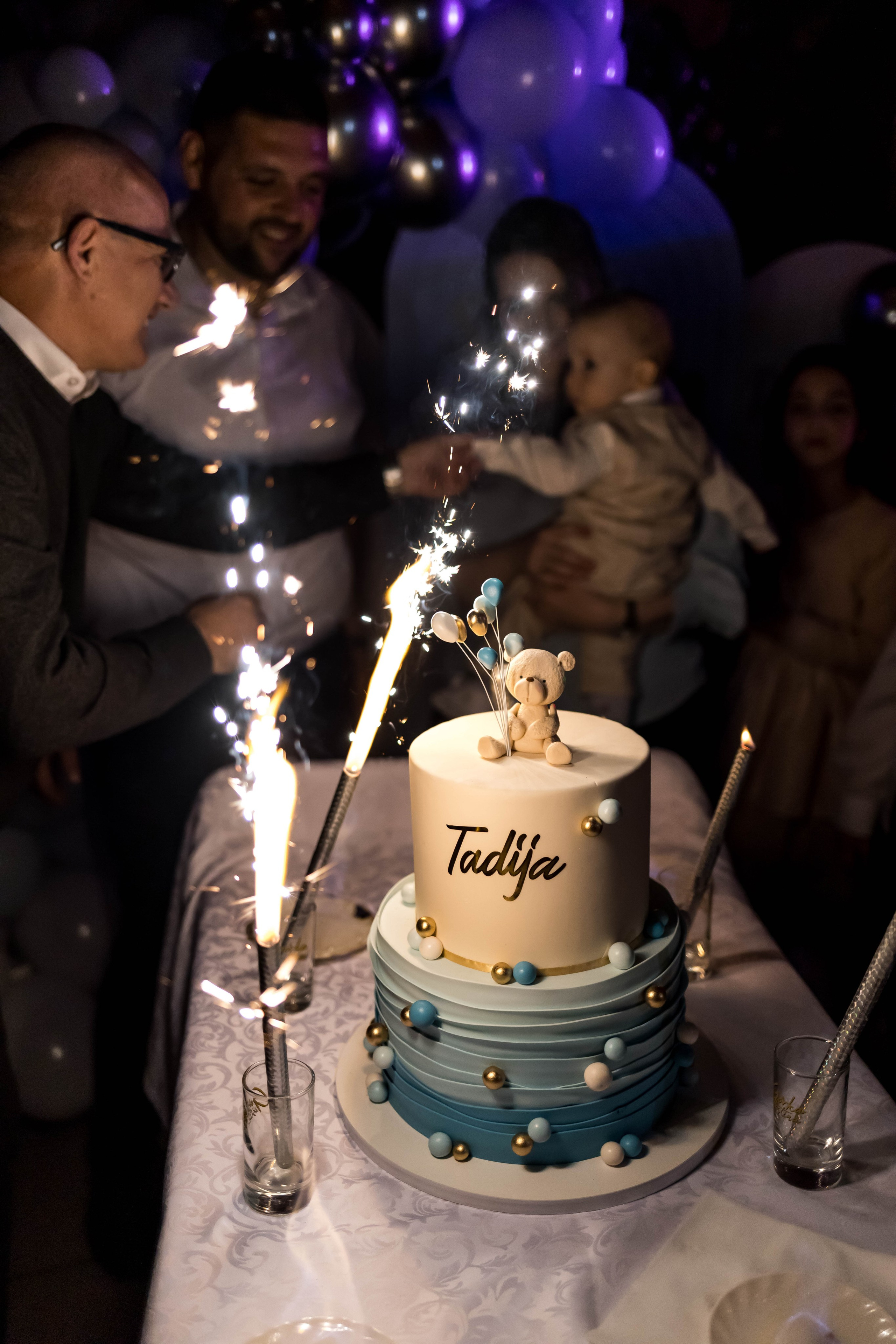 Fotografisanje venčanja, porodičnih trenutaka i portreta