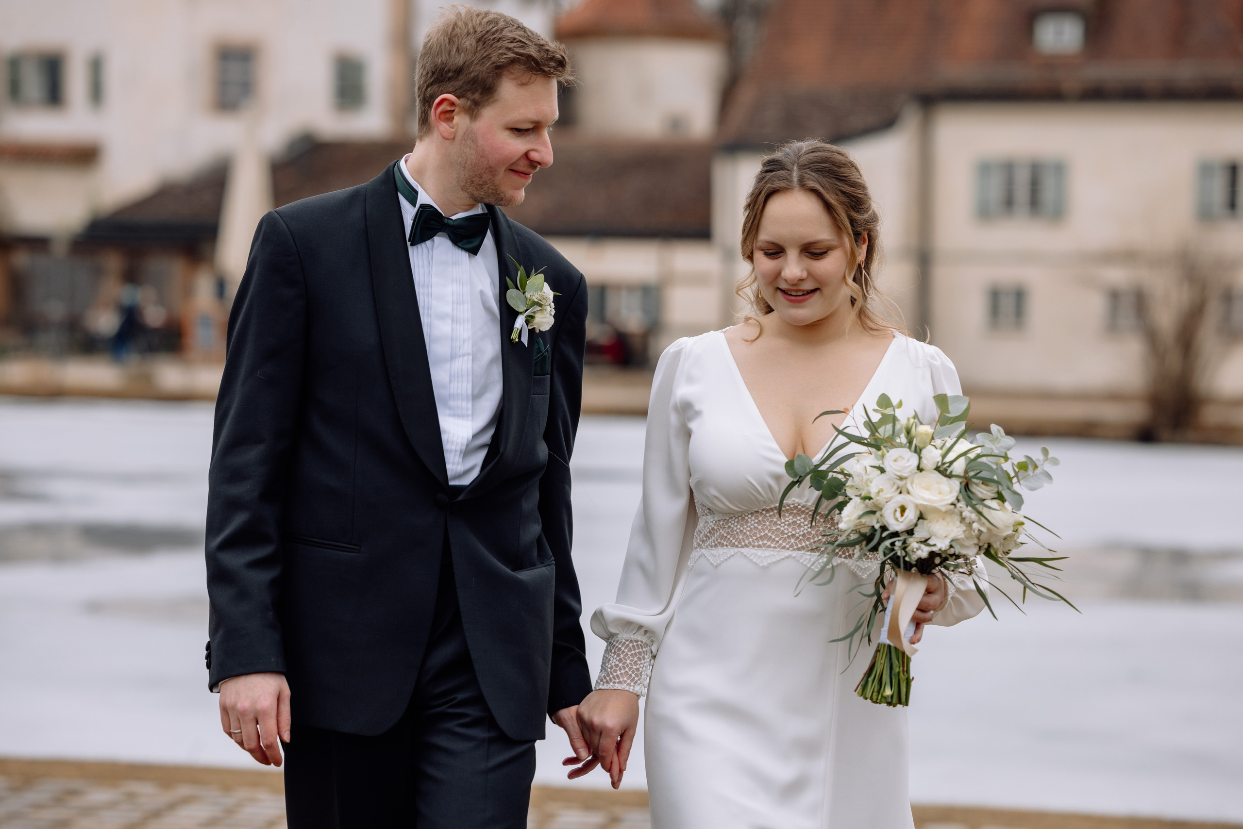 Brautpaar vor Schloss Blutenburg