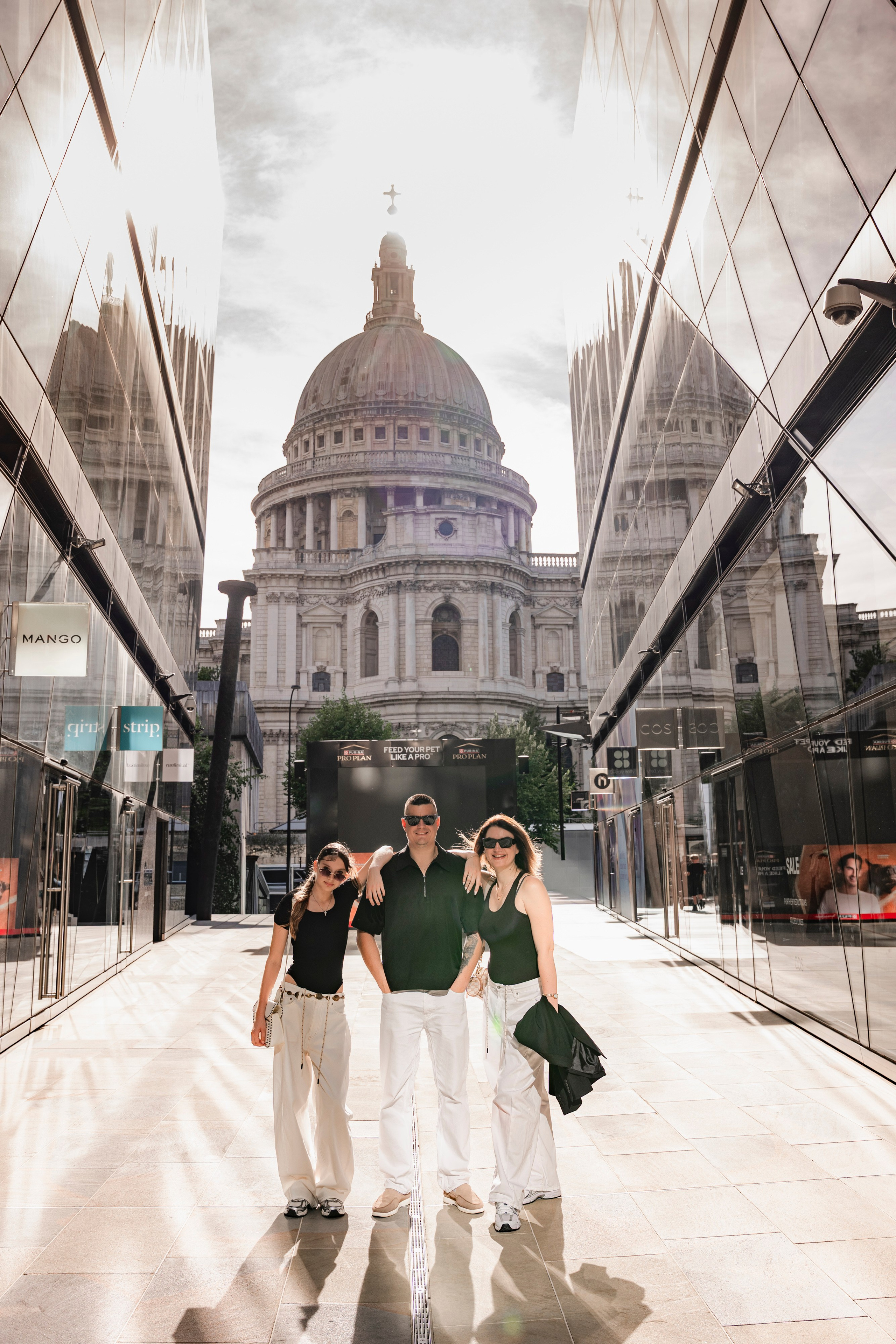 Family summer walk. Tonya Kyrylenko photographer in London