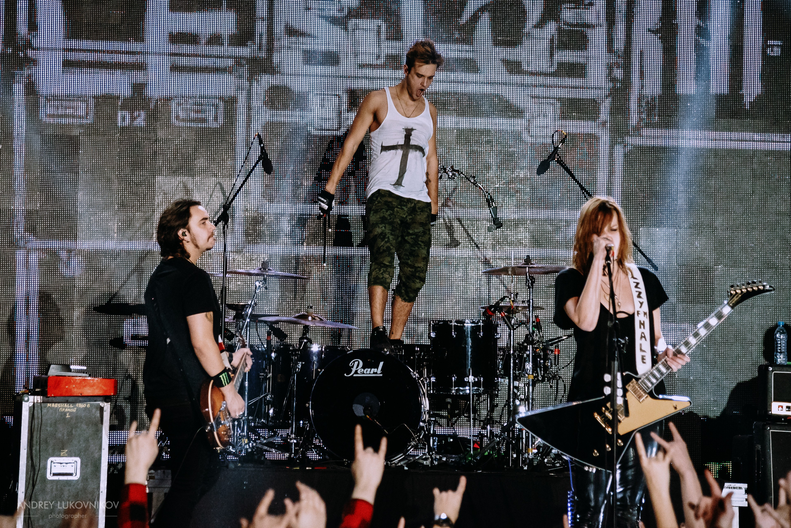 Halestorm. Into the Wild Life Tour 2016