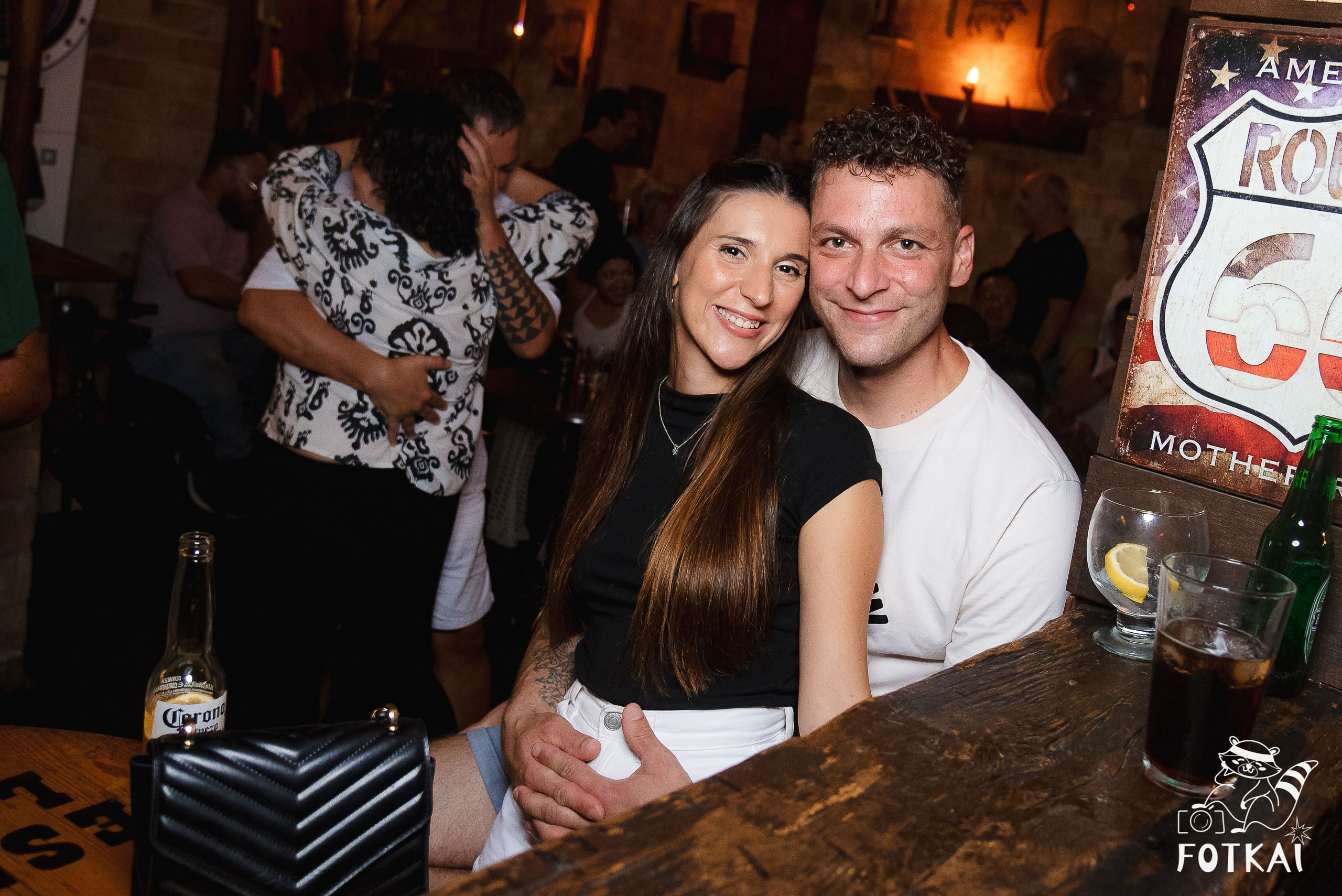 Los Ekilibristas en El Paso Rock Bar Torrevieja: Reportaje fotográfico 16.08.25 | FOTKAI