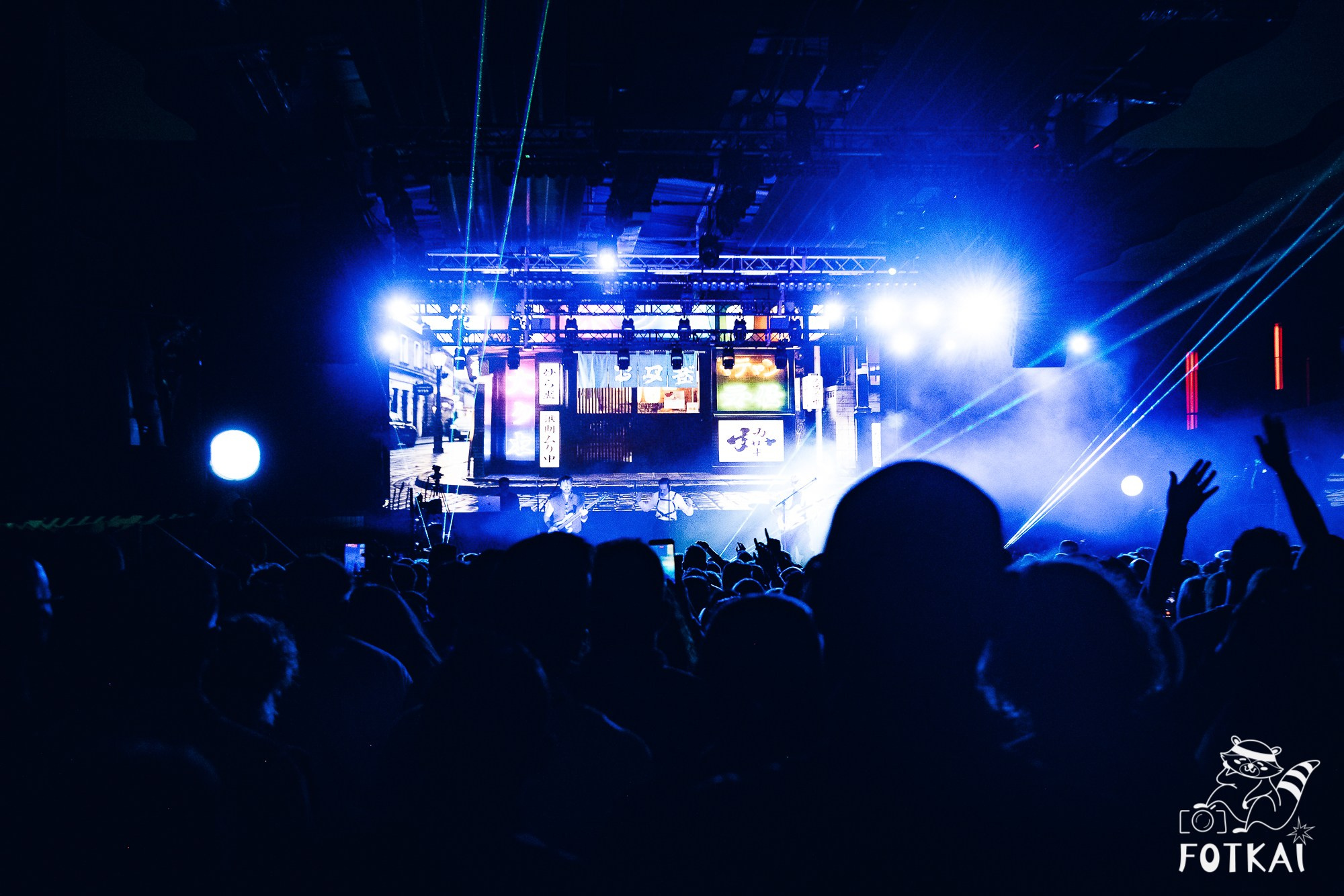 Фотоотчёт с концерта Miss Caffeina 27 марта 2026 в Аликанте | FOTKAI