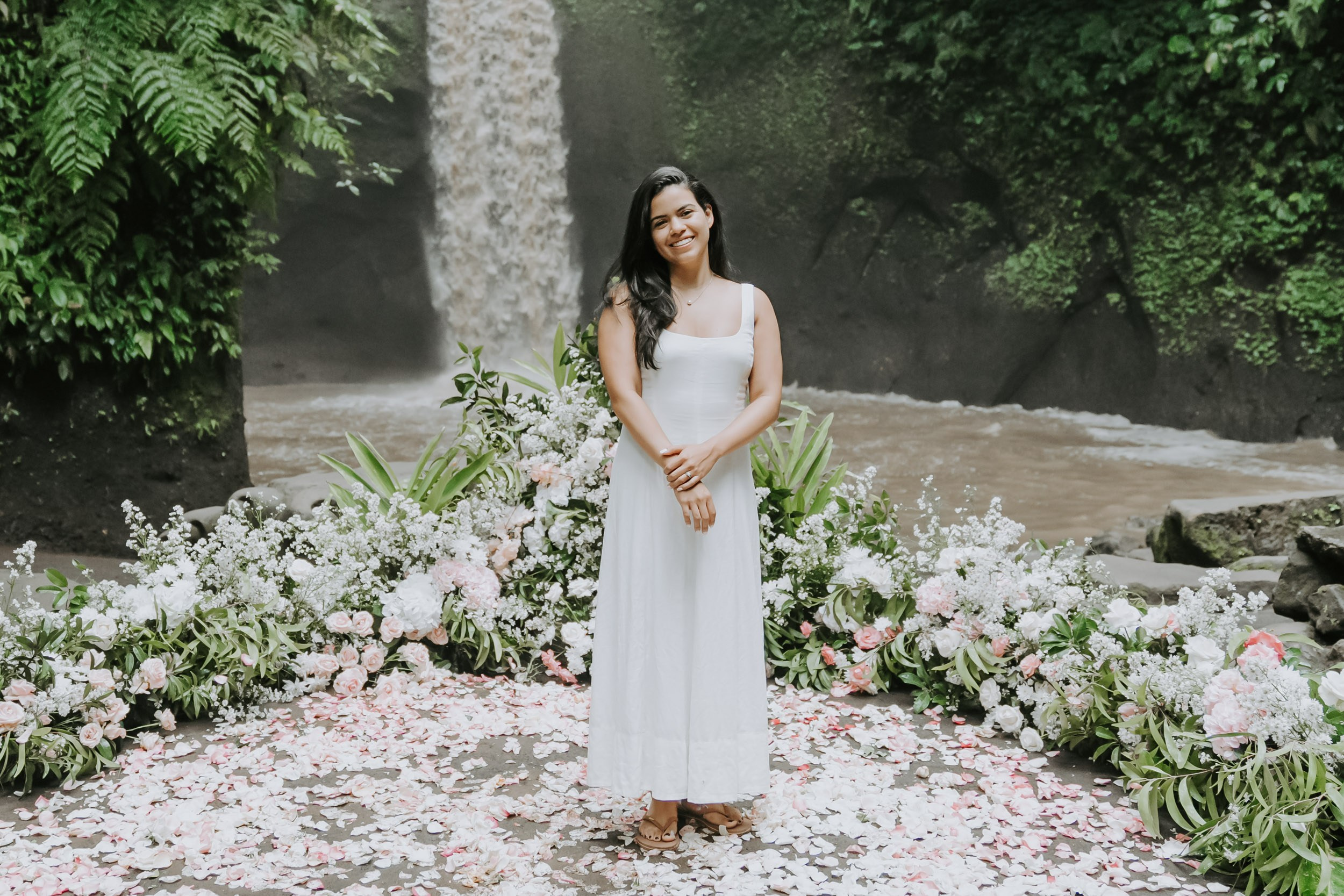 Marriage Proposal. Female Photographer in Bali