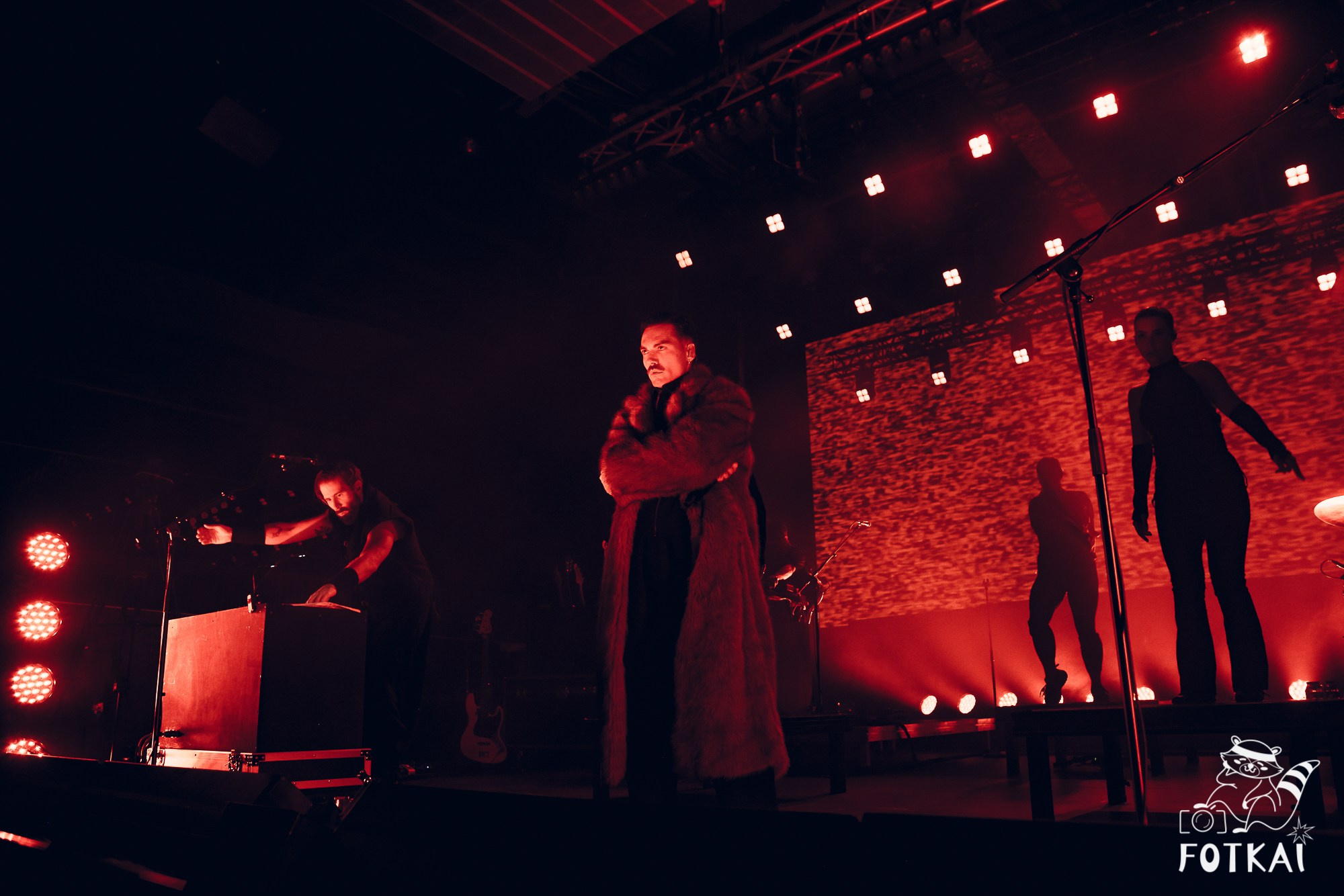 Фотоотчёт с концерта Miss Caffeina 27 марта 2026 в Аликанте | FOTKAI