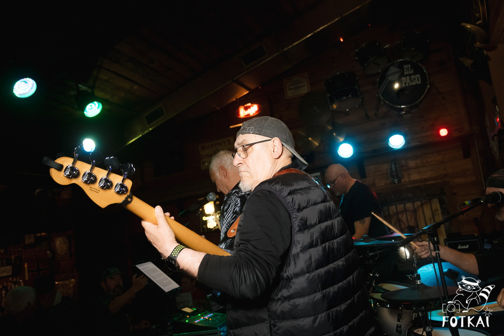 The Galaxy’s в El Paso Bar Торревьеха: фоторепортаж с концерта 21 марта 2026 года | FOTKAI