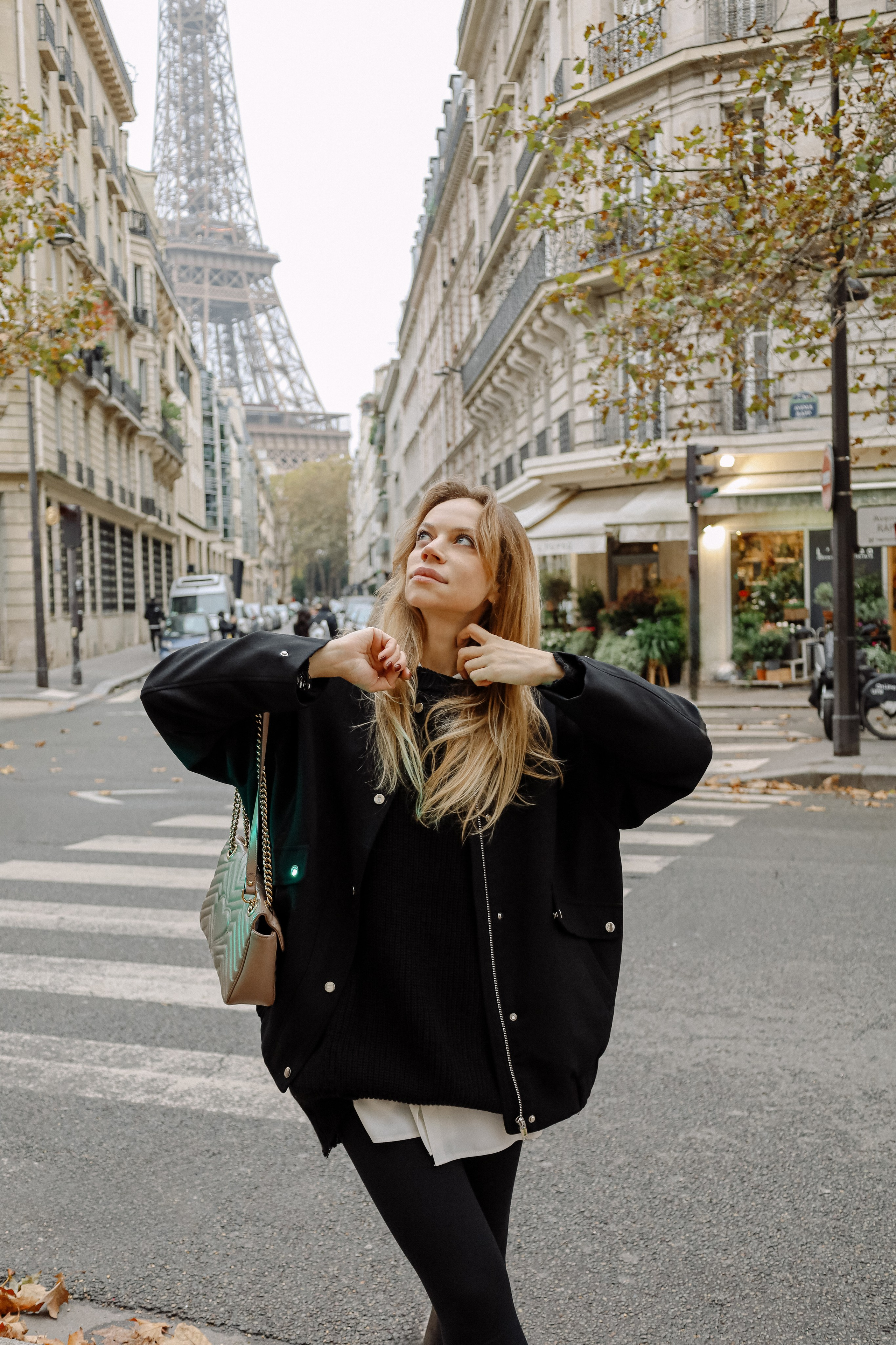 Street Style Photoshoot of Veronika in Paris | Vlada Photo Art. Photographer in Paris: Vlada PhotoArt