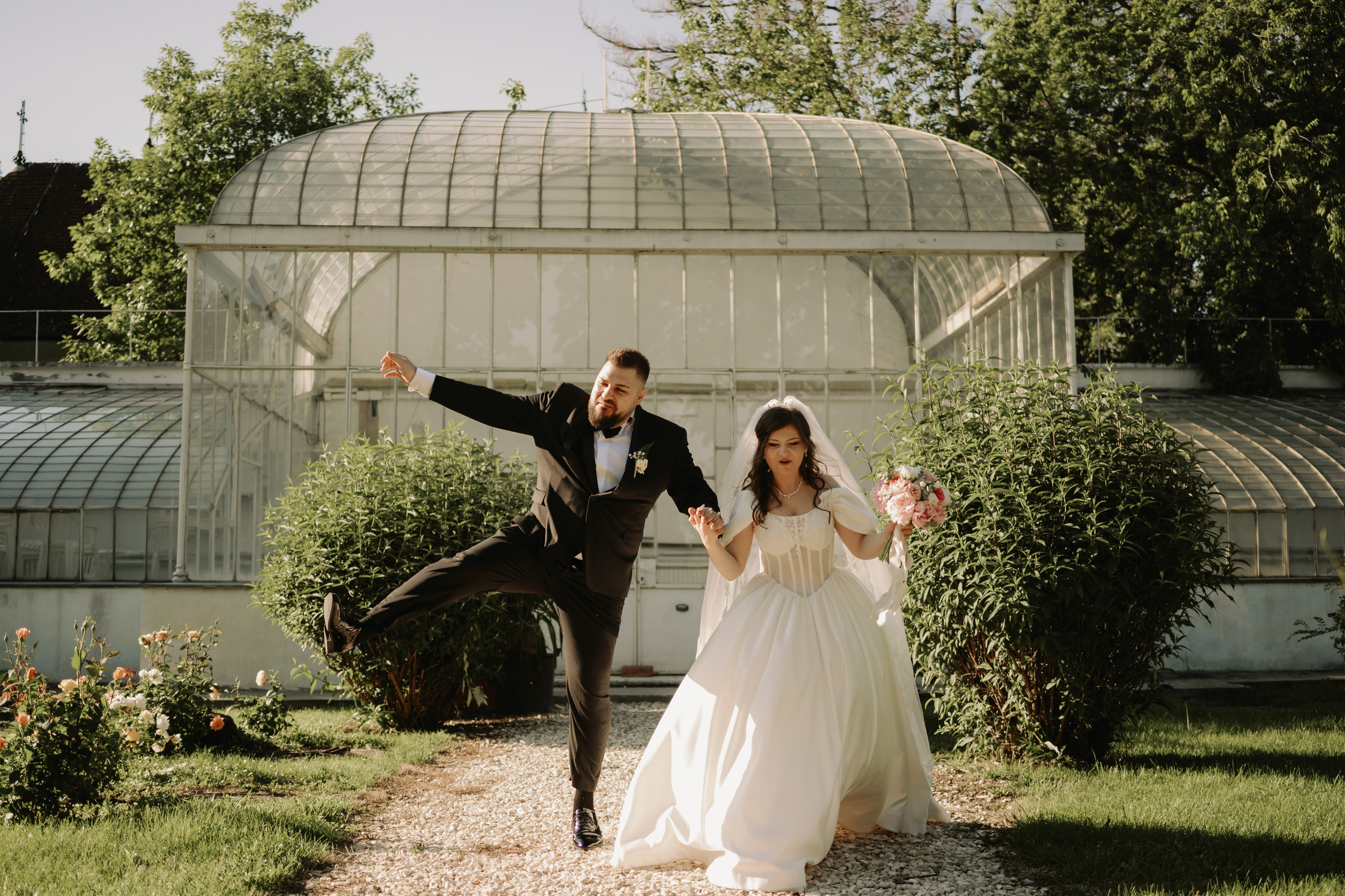 Daniela & Ioan. STORYCATCHERS