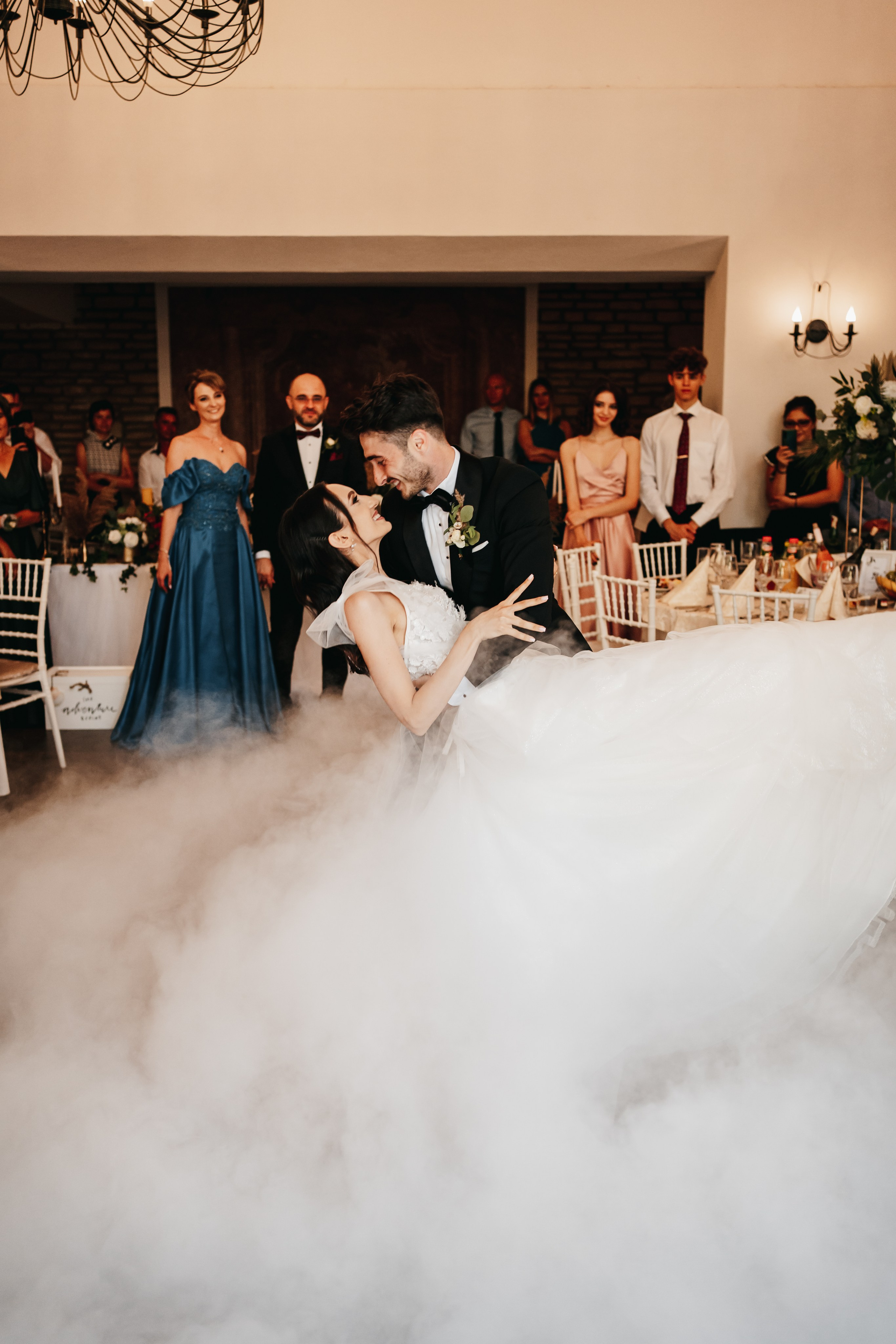 A & R. Fotograf Nunta Iasi - Hearts & Pictures