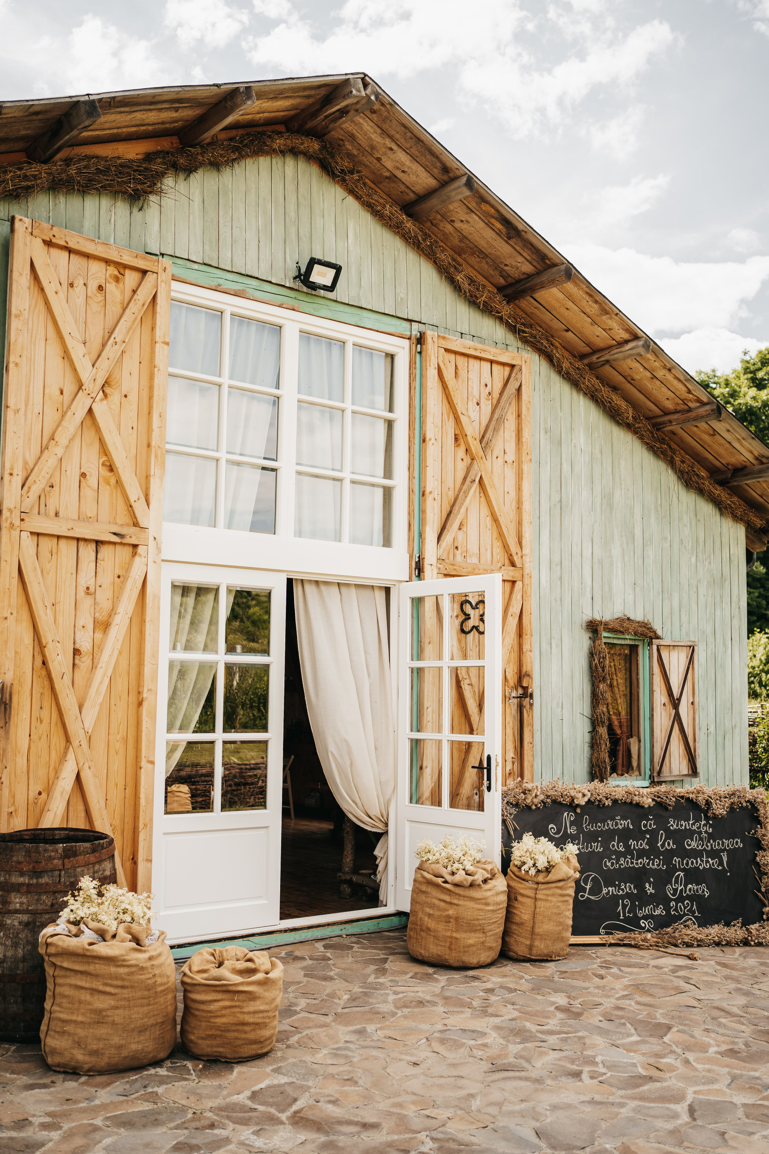 R & D. Fotograf Nunta Iasi - Hearts & Pictures