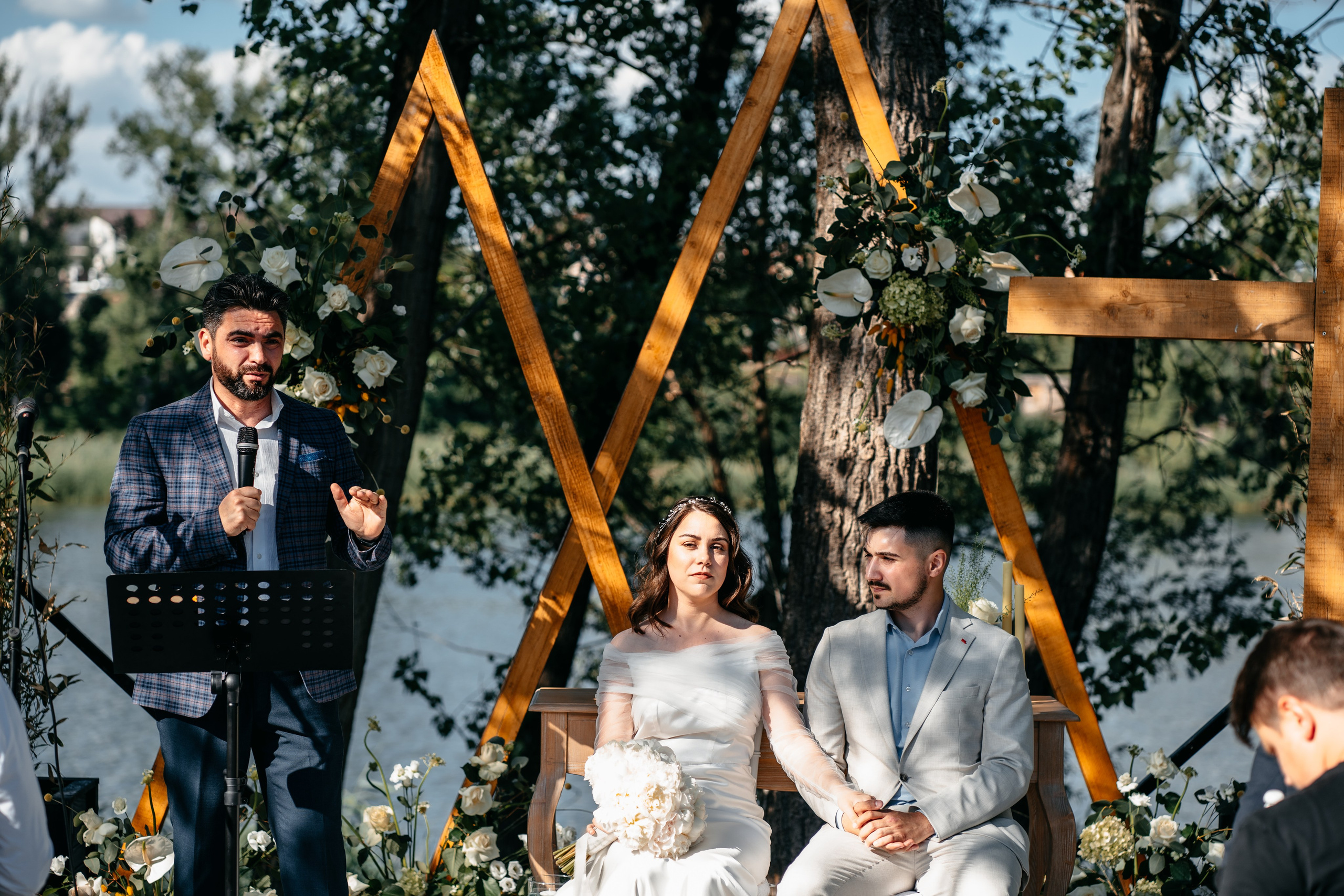 R & R. Fotograf Nunta Iasi - Hearts & Pictures