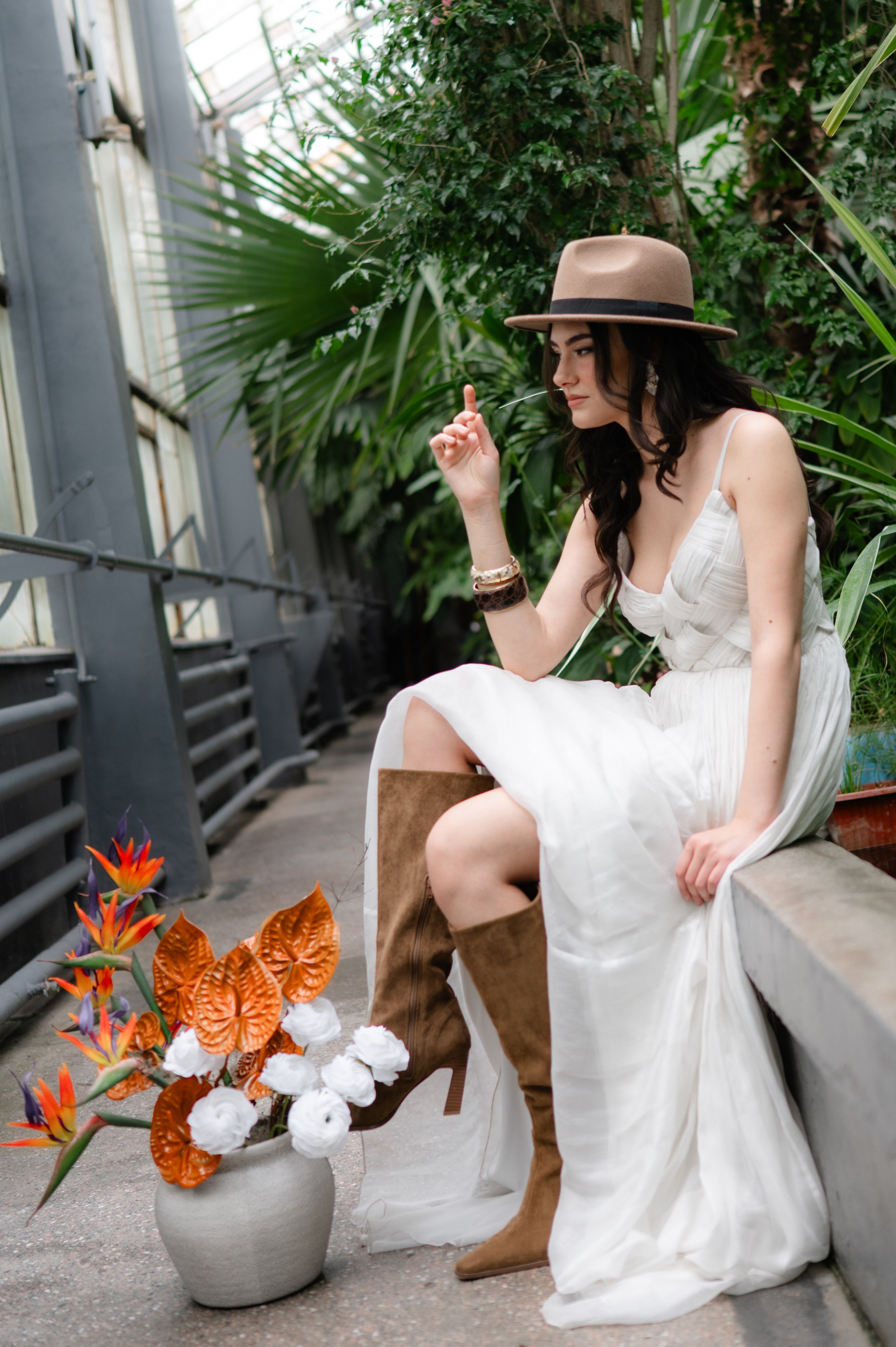 Botanical BRIDE. Alexandra Hanu Photographer