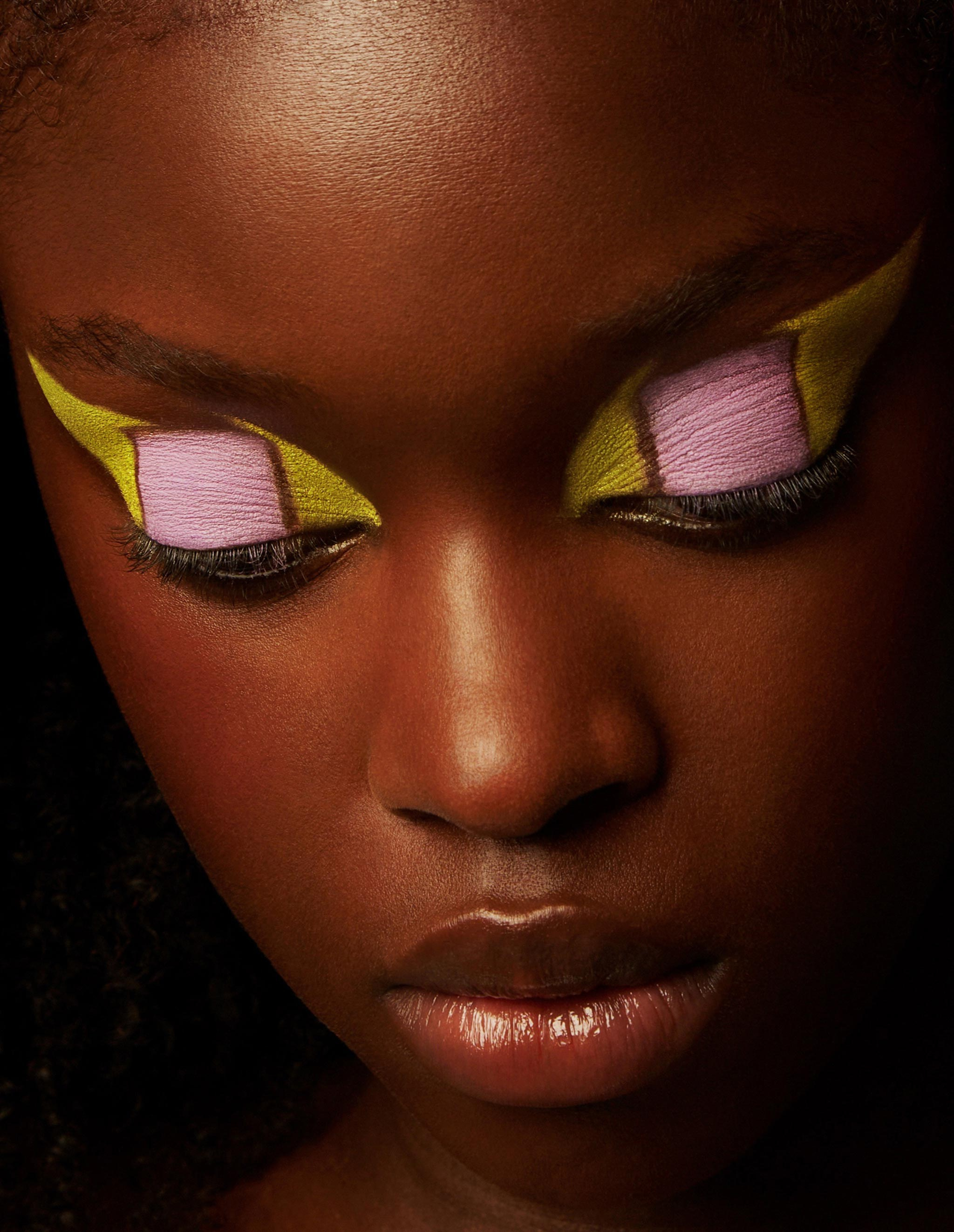 BEAUTY. Beauty, Fashion and Editorial Retoucher