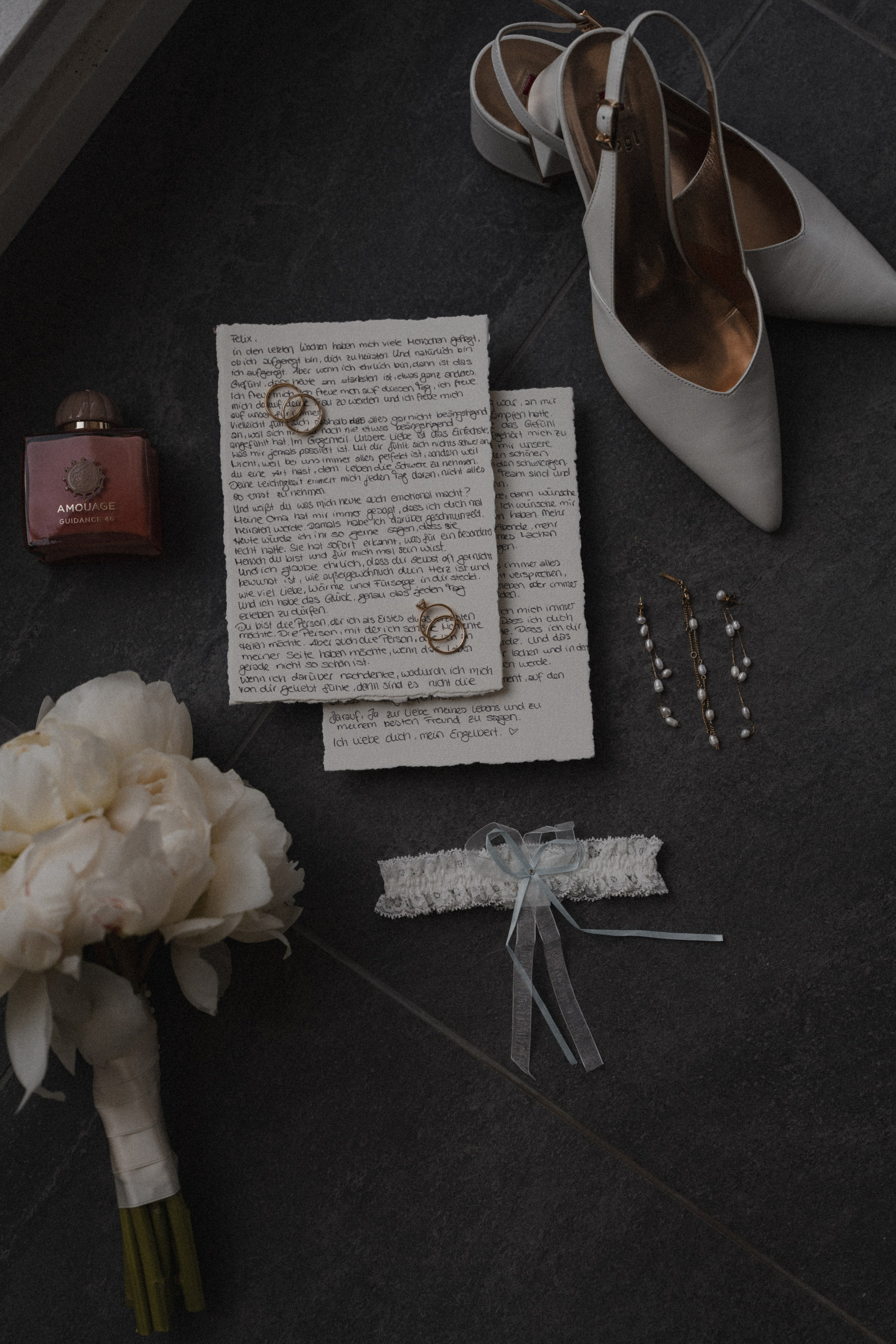 Jessica & Felix I Gesellschaft Harmonie Bochum. Hochzeitsfotografin Bochum | Halyna Reiche Fotografie NRW