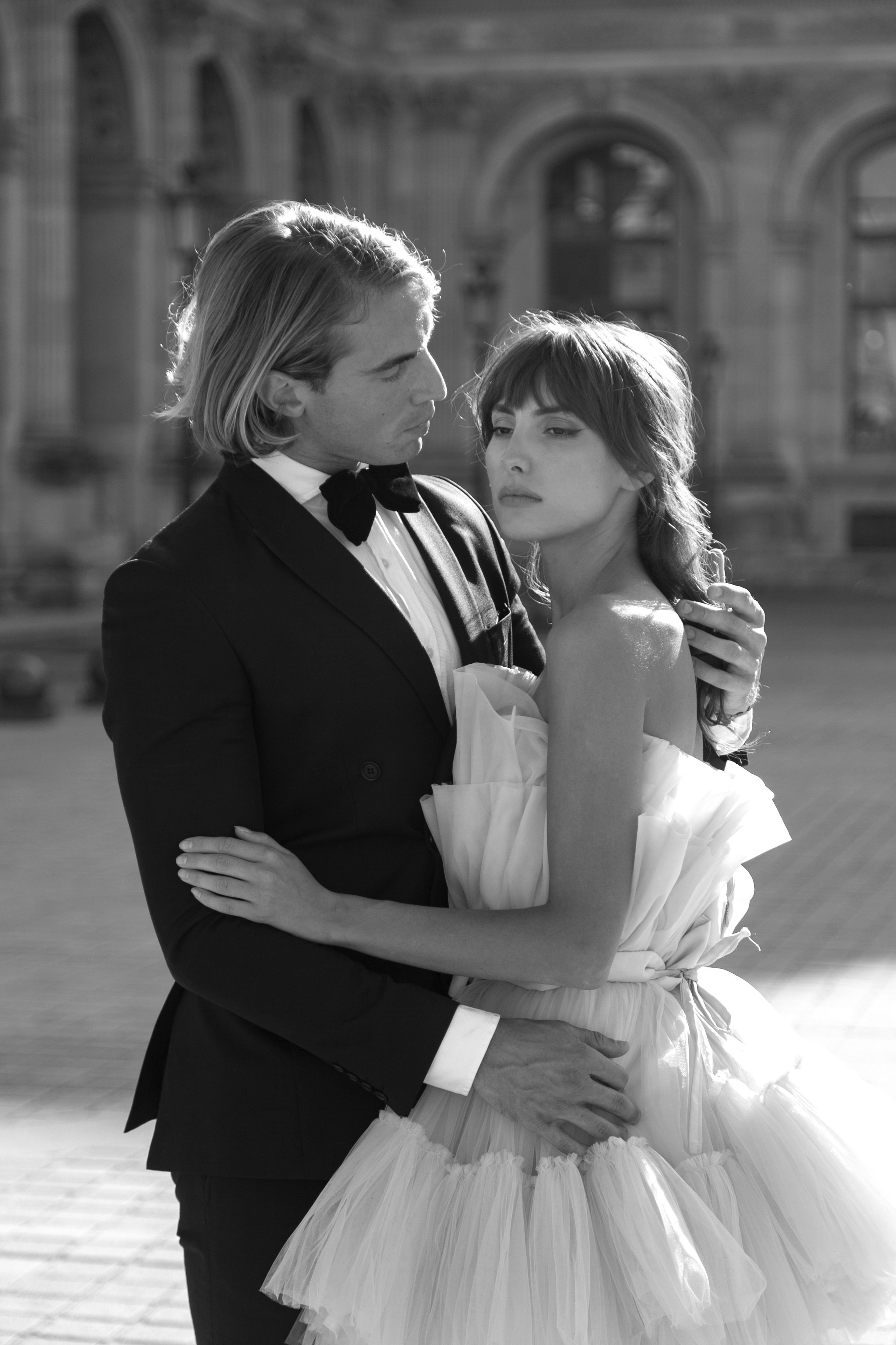 Musée du Louvre / Clémence & Pierrot. Wedding, event and family photographer in Paris, Emilian Olaru