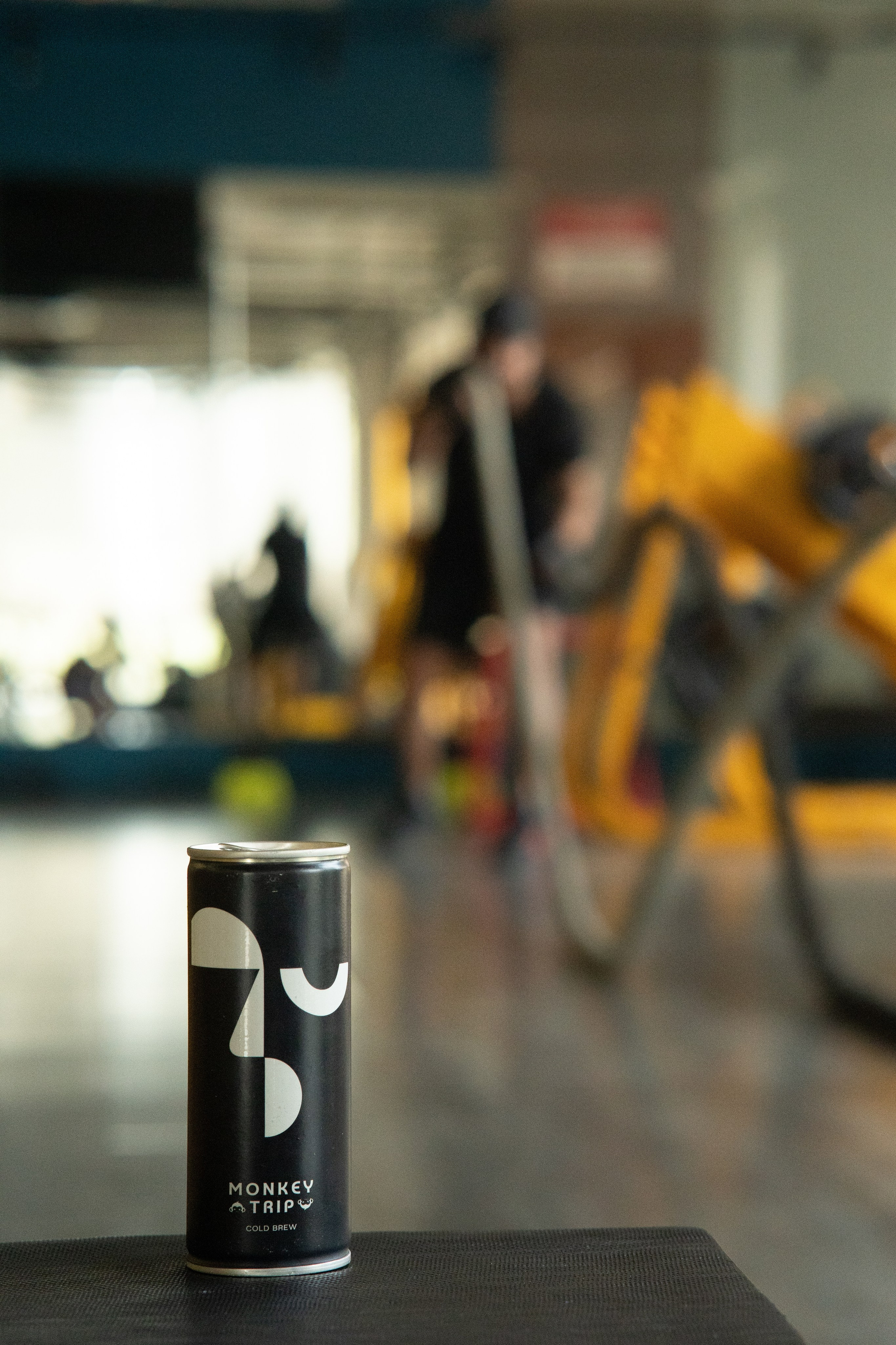 Product Styling for Monkeytrip beverage