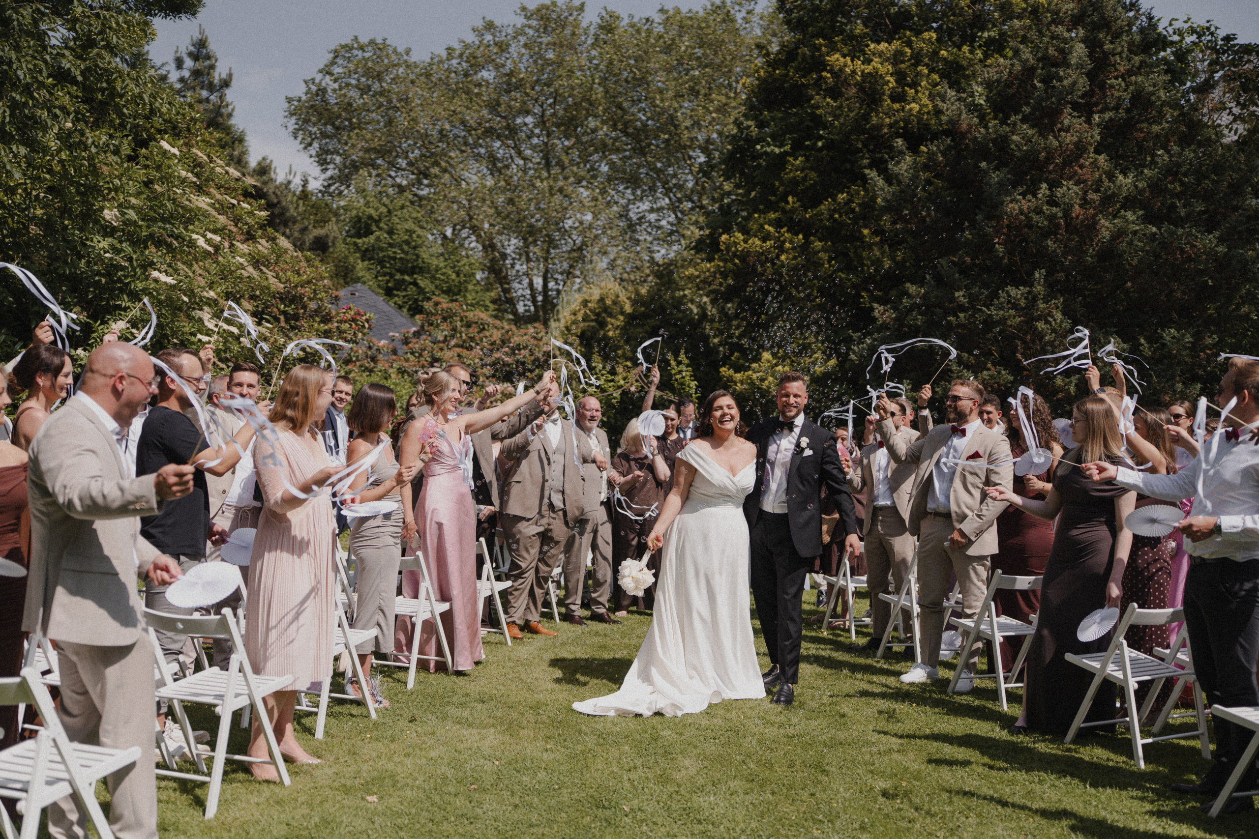 Jessica & Felix I Gesellschaft Harmonie Bochum. Hochzeitsfotografin Bochum | Halyna Reiche Fotografie NRW