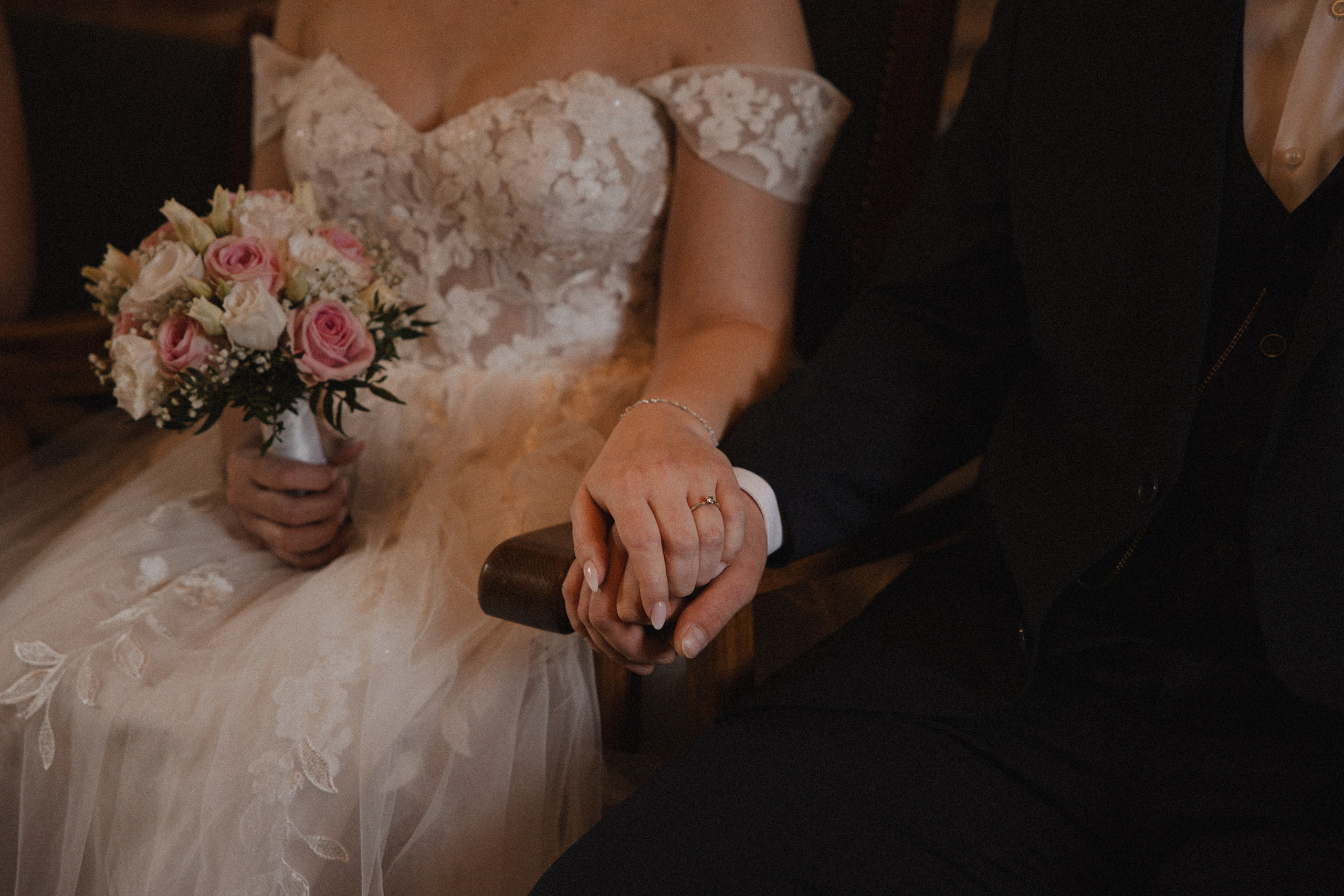 Lorena & Jan l Schloss Sythen. Hochzeitsfotografin Bochum | Halyna Reiche Fotografie NRW
