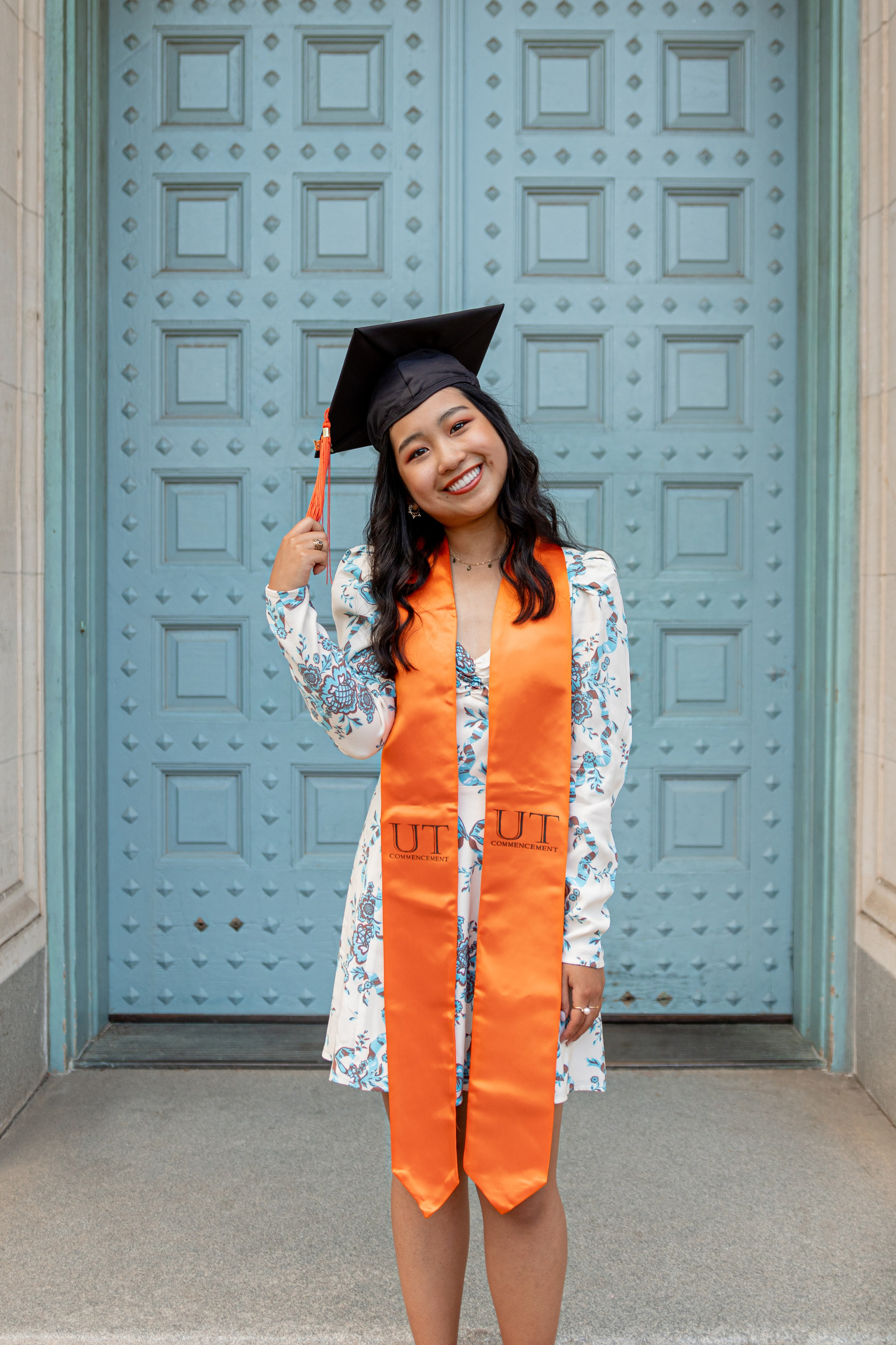 Chanmye’s senior photoshoot at the University of Texas in Austin