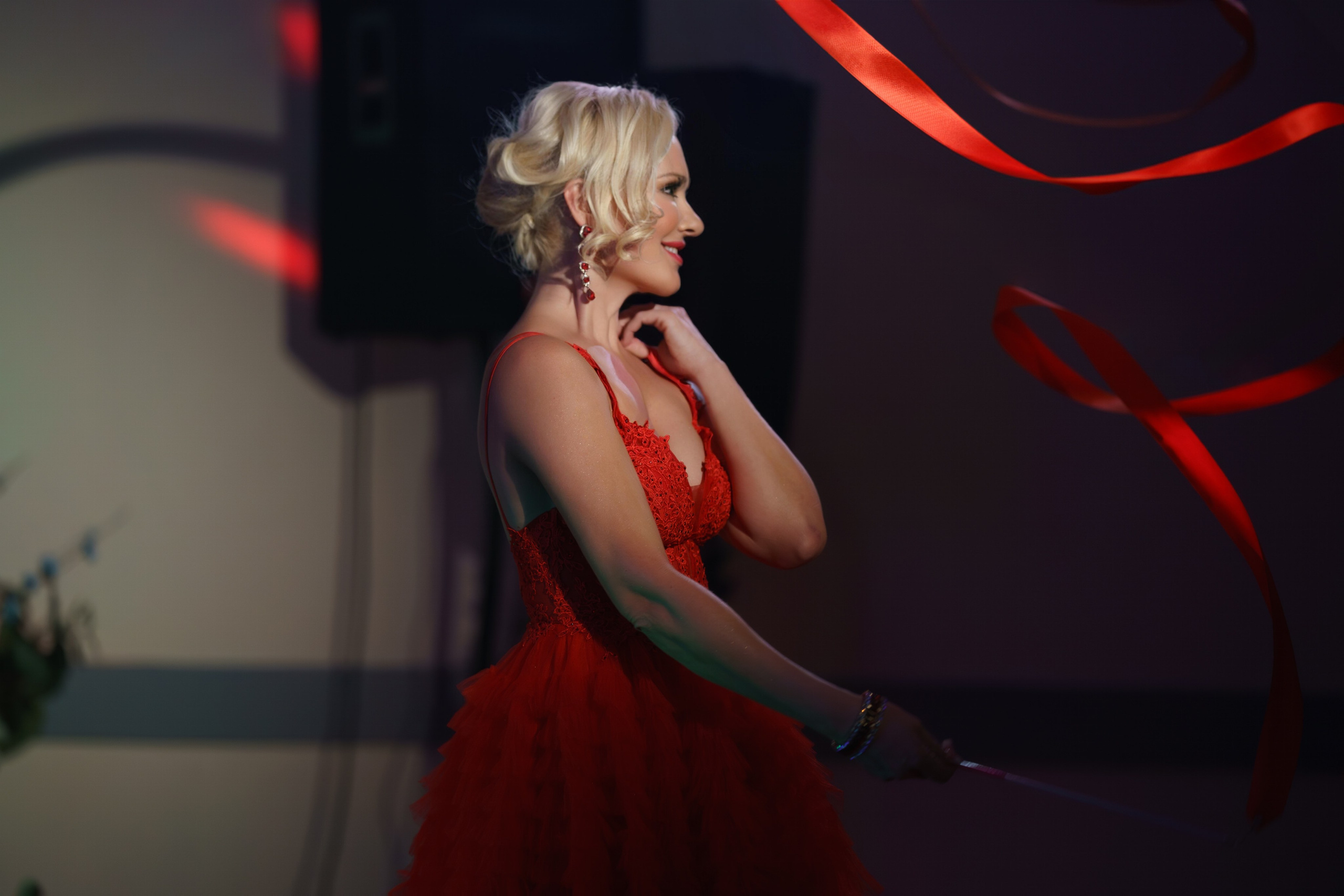 Show Mon Paris by Yelena Neva. Tatiana Smirnova — Photographer