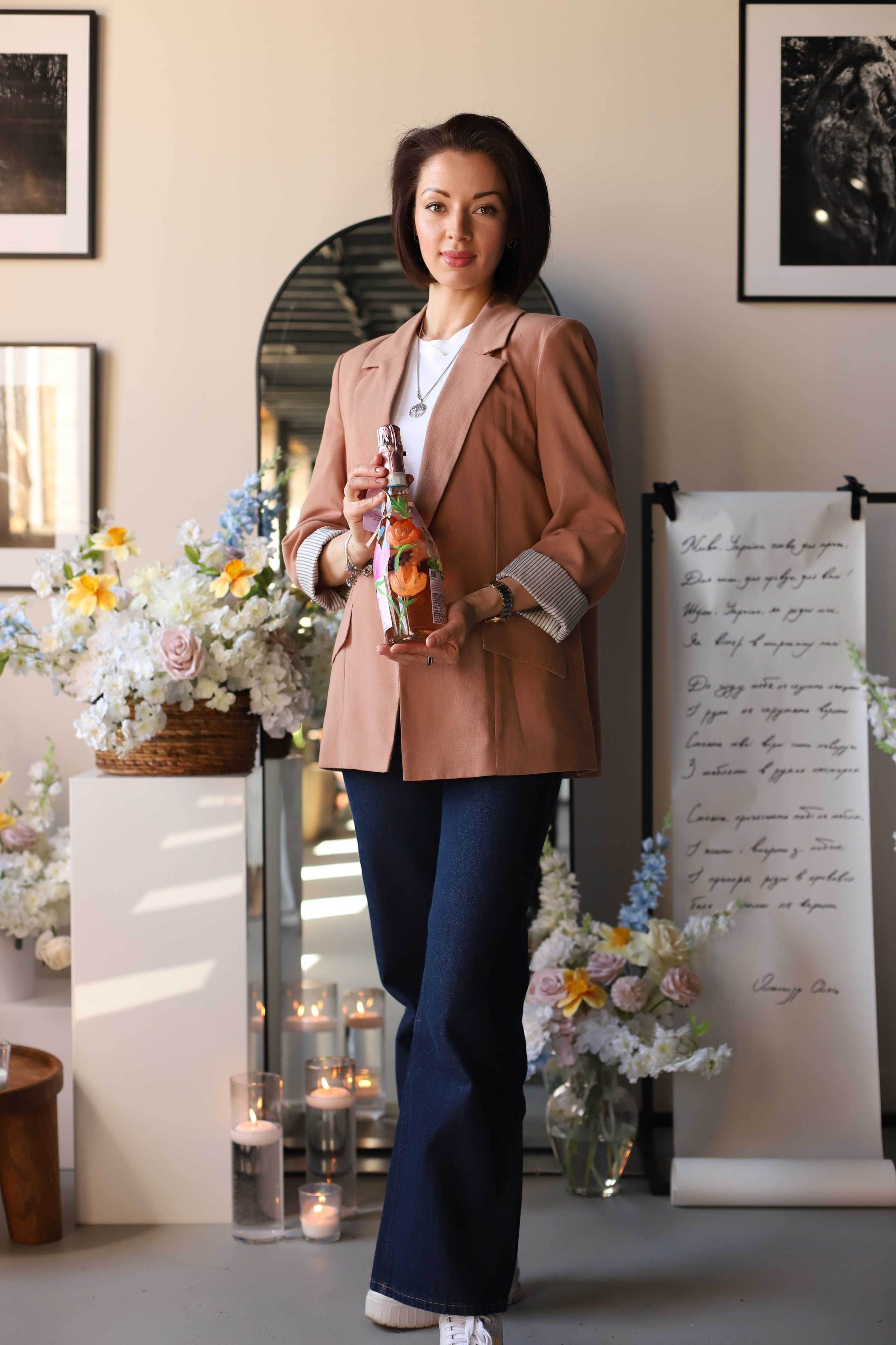 Пляшки для перемоги. VALERIIA VIUNOVA individual shooting\love story\event\brand