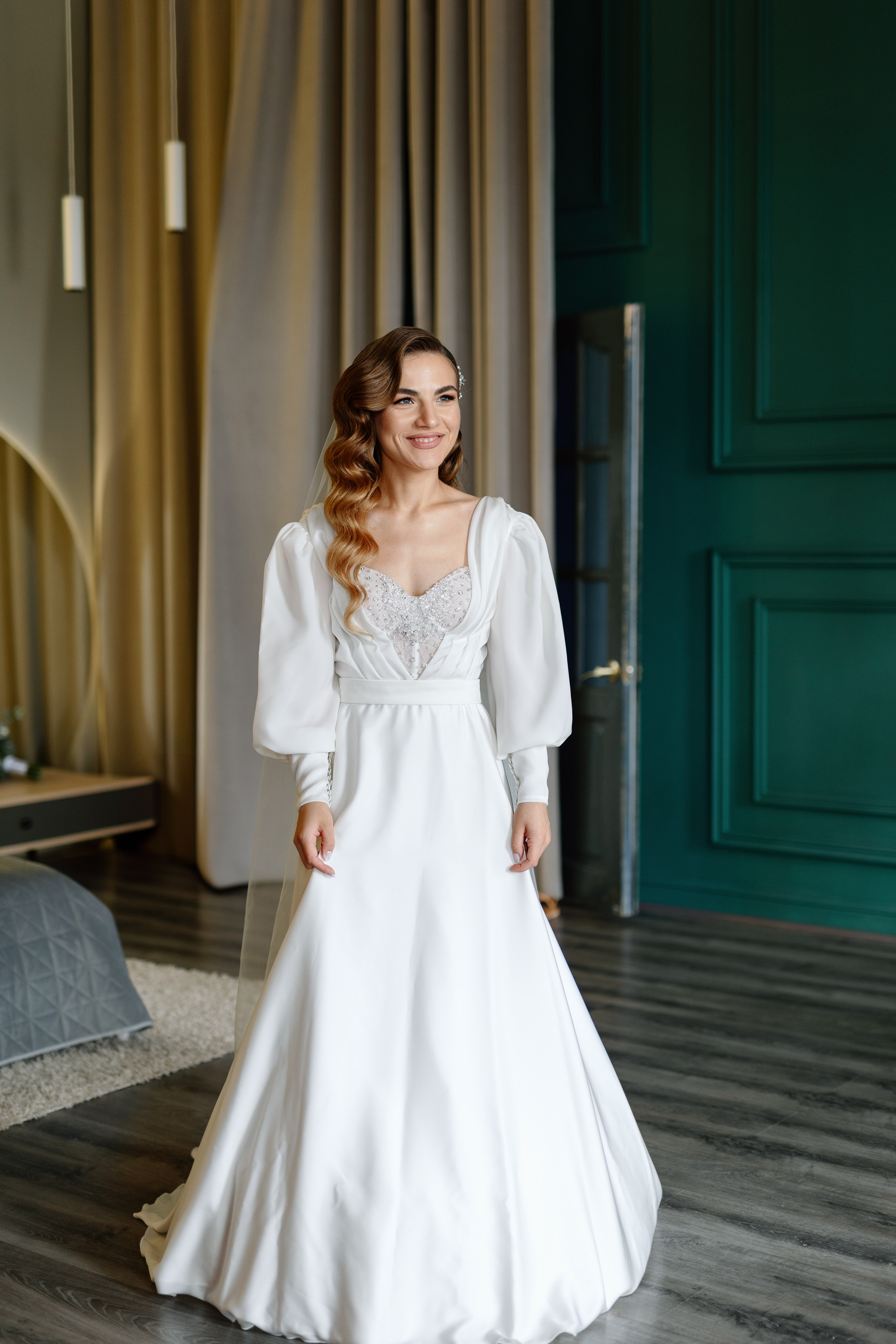 Corina & Dumitru. Main