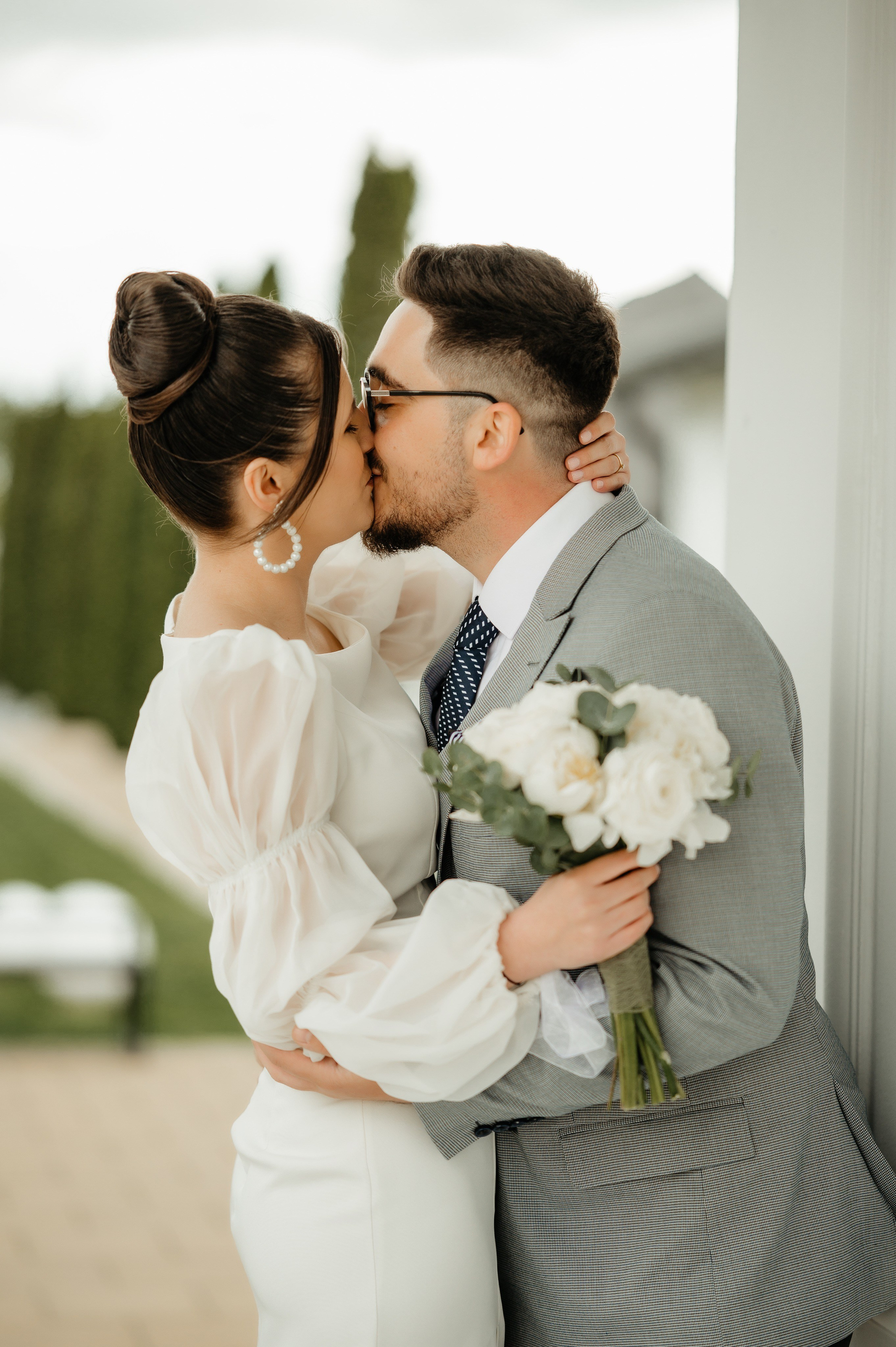 Cununie civila facuta in alta zi. Proud Vision Weddings | Wedding Photography & Film — Servicii profesionale Foto Video Nunta Iasi