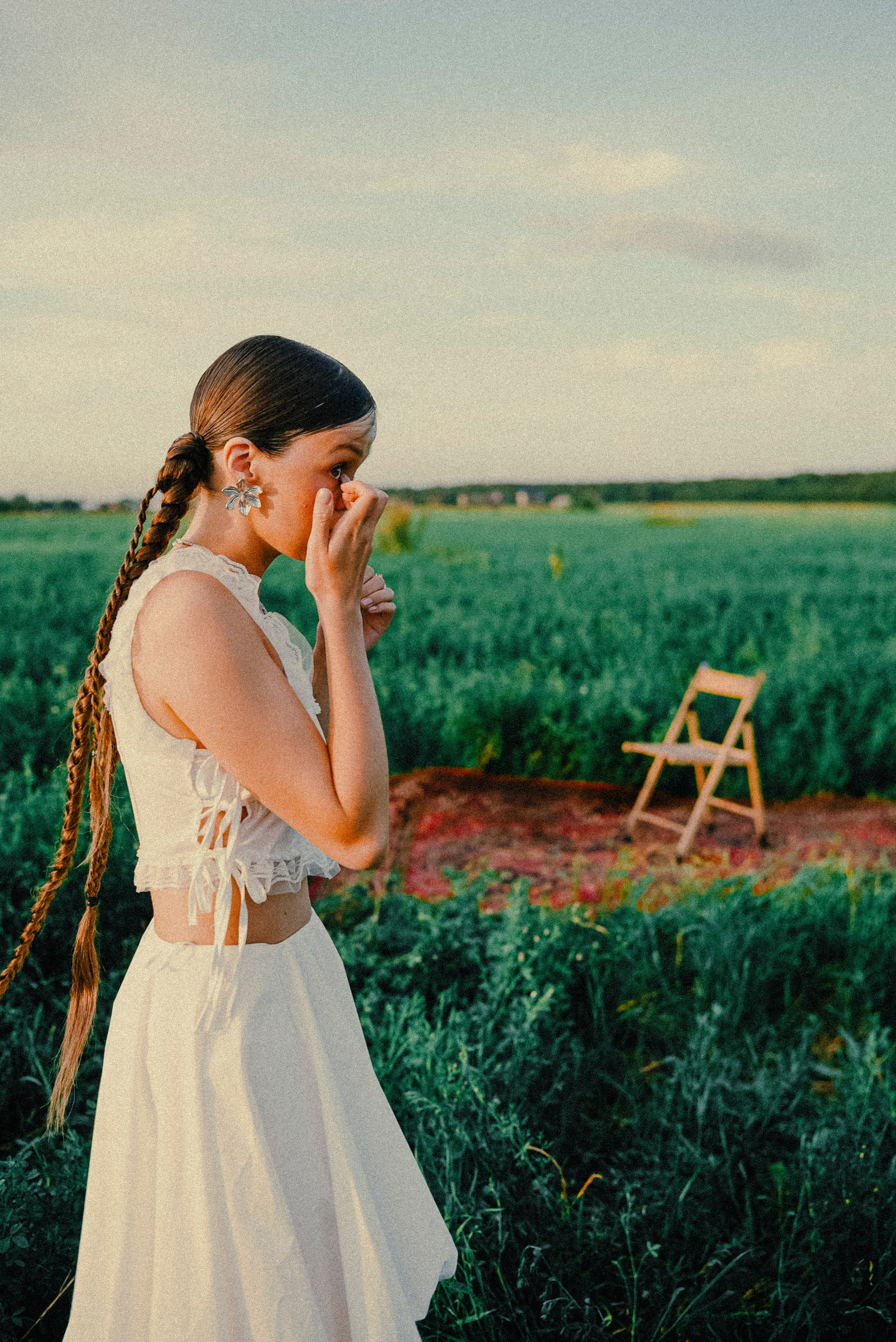 2025. Стрит-фотография, полная абсурда, идиотизма и красоты