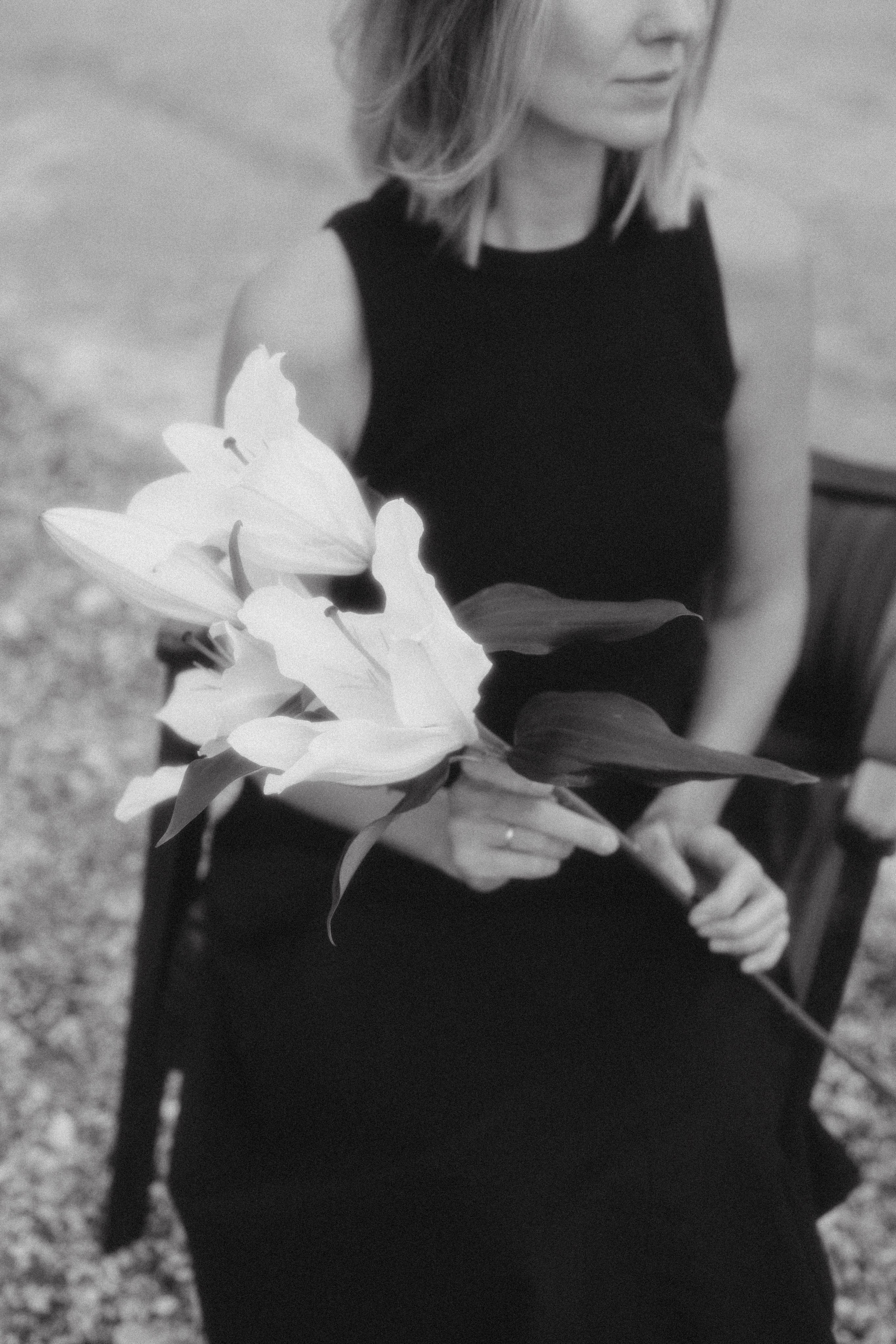 Катя с лилией. Фотограф Мила Ромашкина