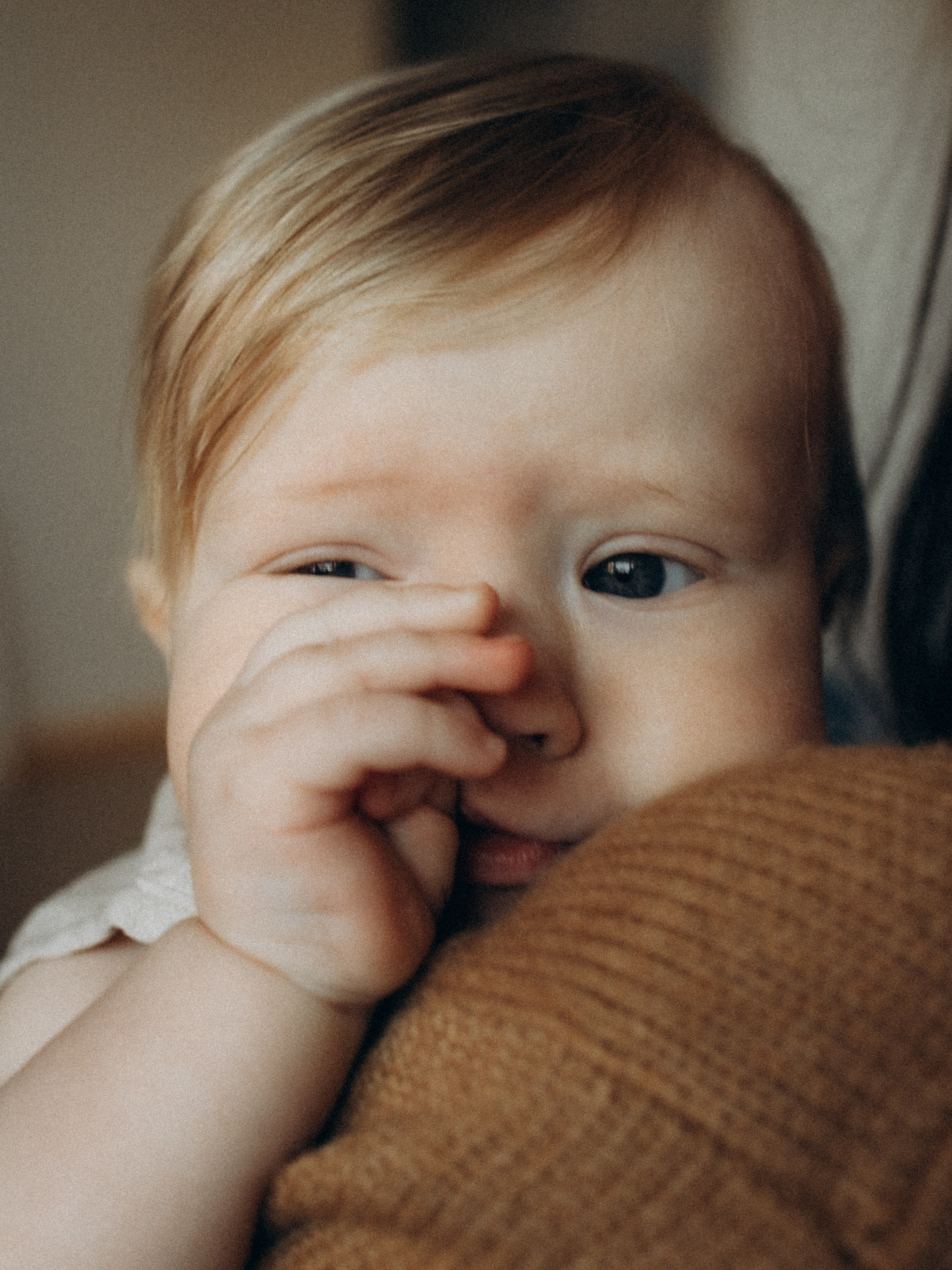 Victoria’s family. Kristina, portrait and family photographer in Helsinki
