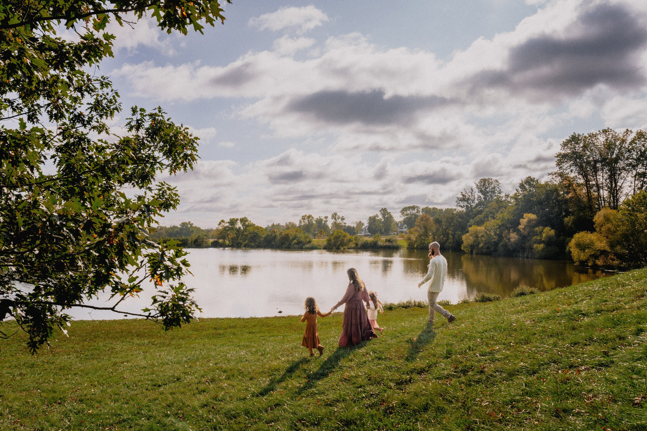 Outdoor Family Photography – Natural & Relaxed Portraits. Alisa Tant — Family and newborn photographer Bucks County, Montgomery county, Philadelphia, NJ