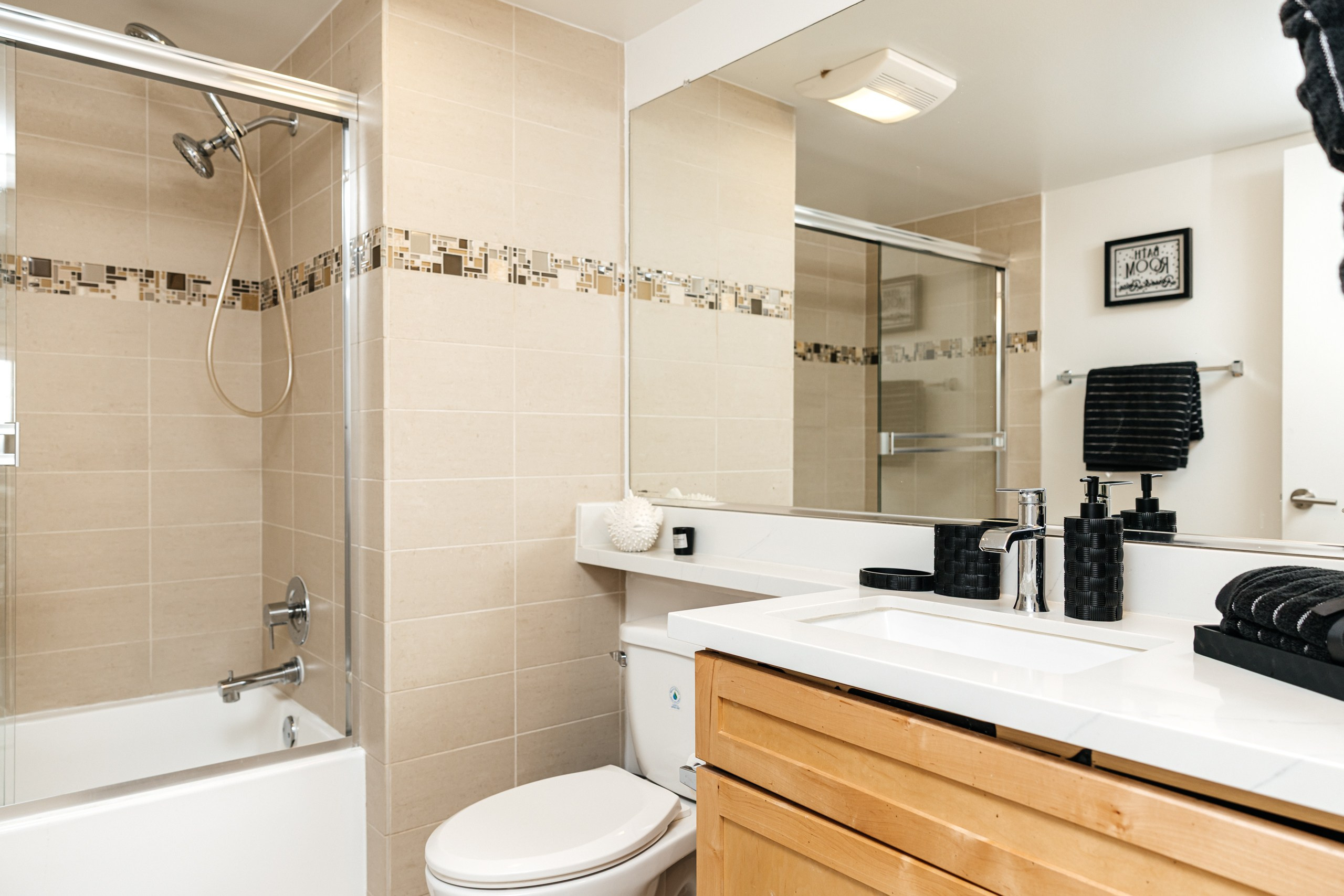 Swanky Apartments. Photographer Andrei White