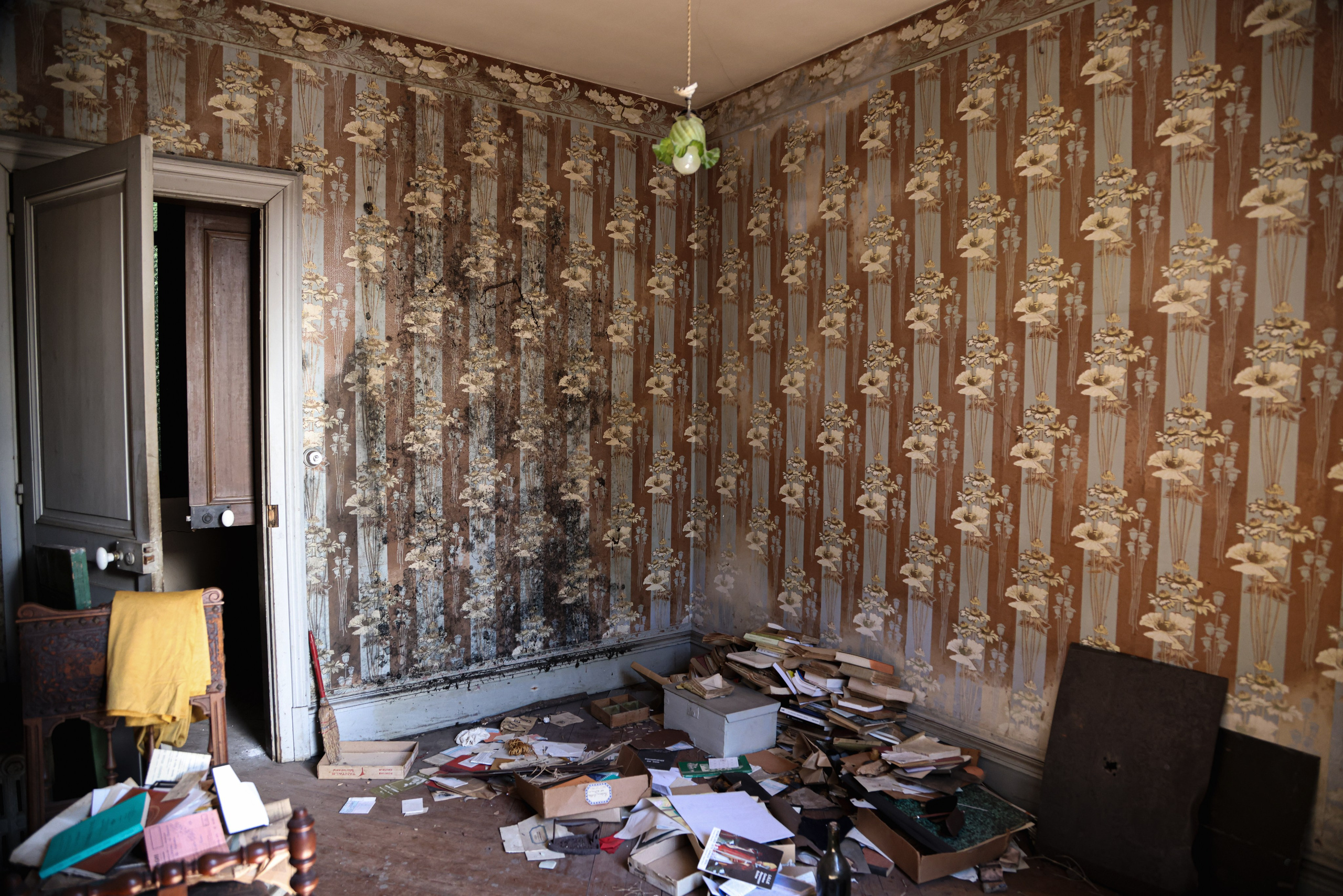 MAISON AU BOIS DORMANT. Natalia Bogdanovska. Films et photographie corporate en France