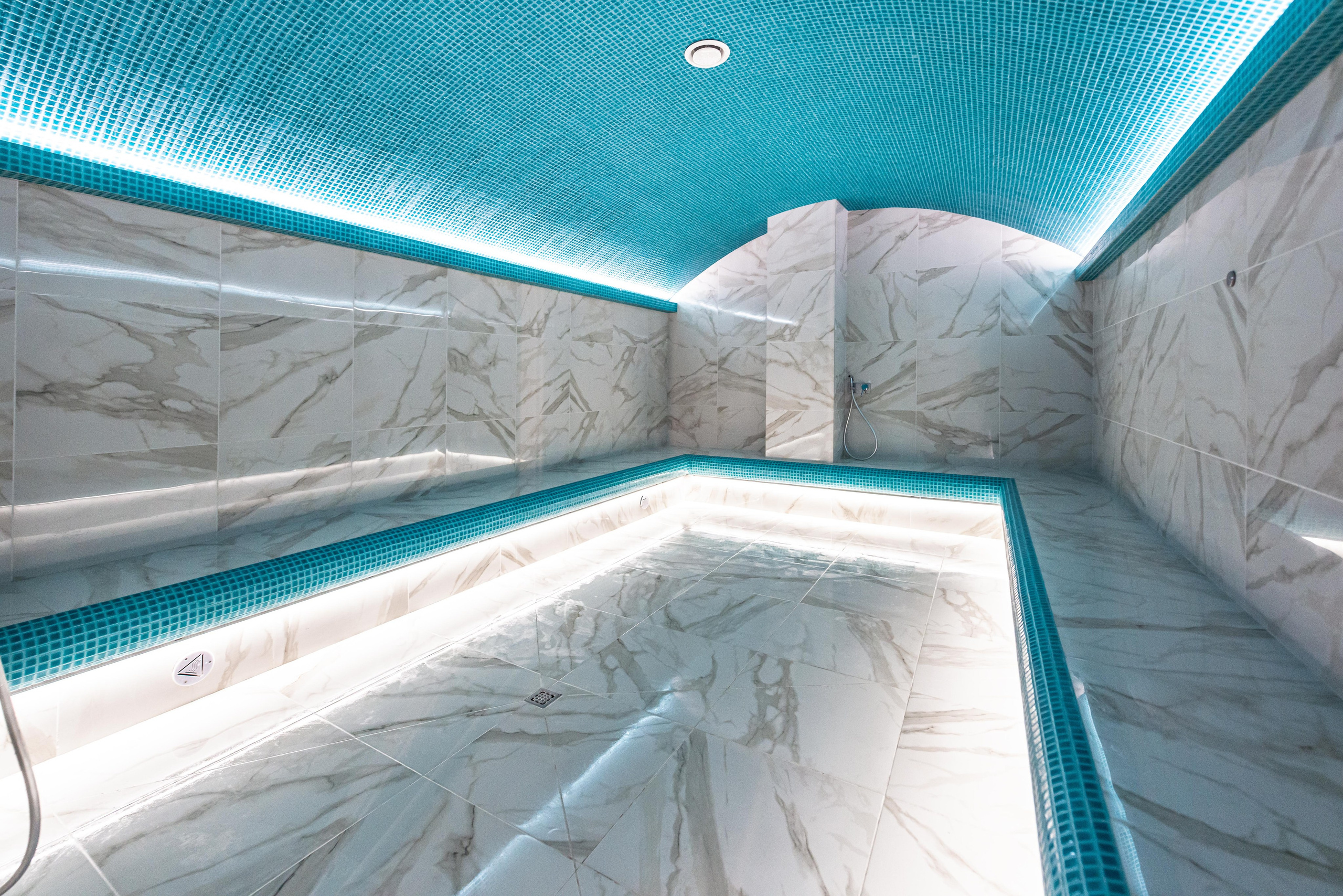 Фитнес-клуб DDX Fitness в Некрасовке. ФОТОГРАФ МЕКСИКА КИНТАНА-РОО