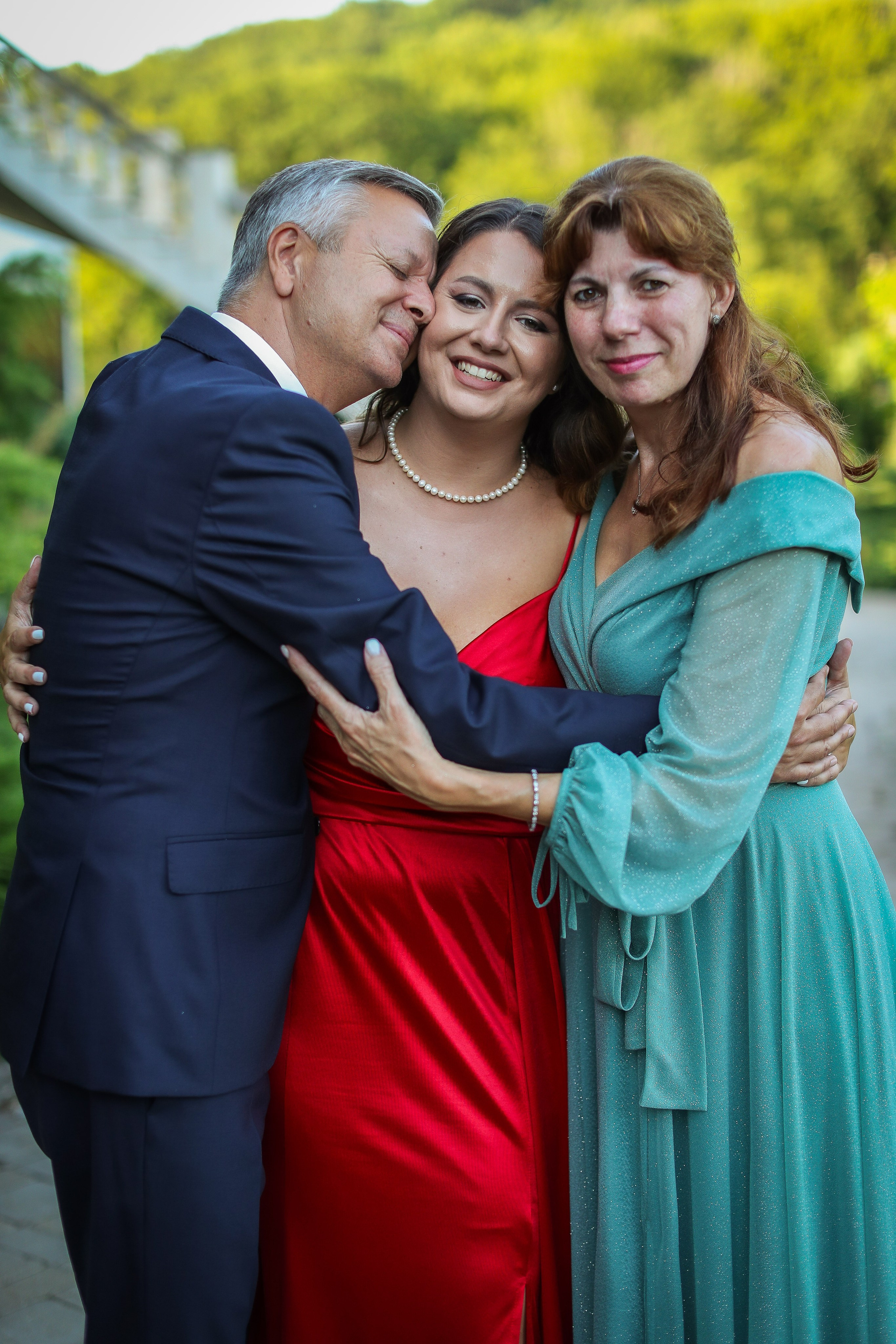 Nunta Anastasiei și a lui Ionuț de la SunGarden Cluj-Napoca a fost o “nunta de vis”. Rares Bucur is a professional wedding photographer based in Cluj-Napoca, Romania, specializing in wedding photography