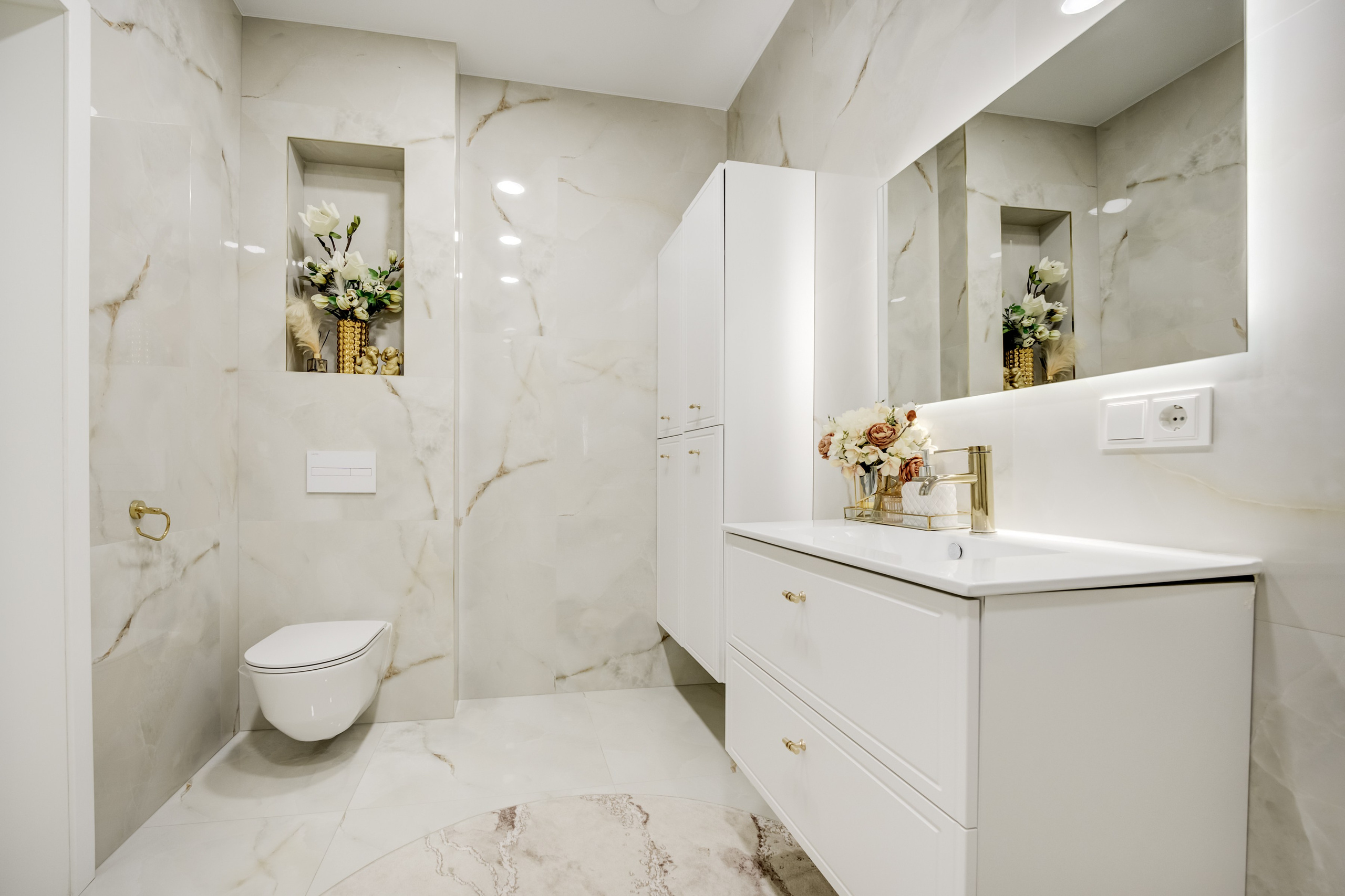 Lentvaris, gražus namas. Elina Sapiega fotografė Vilniuje