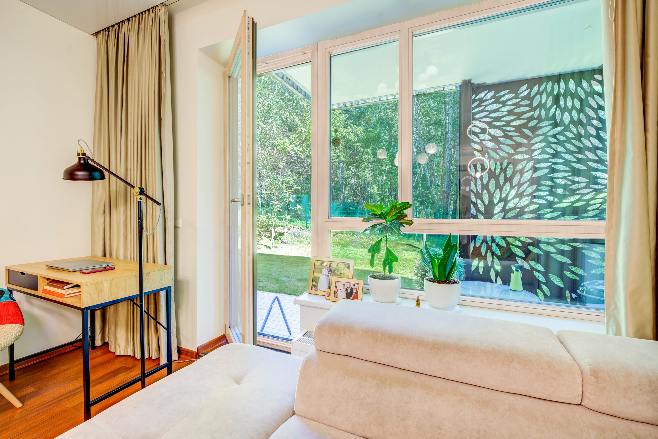 Mokslininkų g. 7. Elina Sapiega fotografė Vilniuje