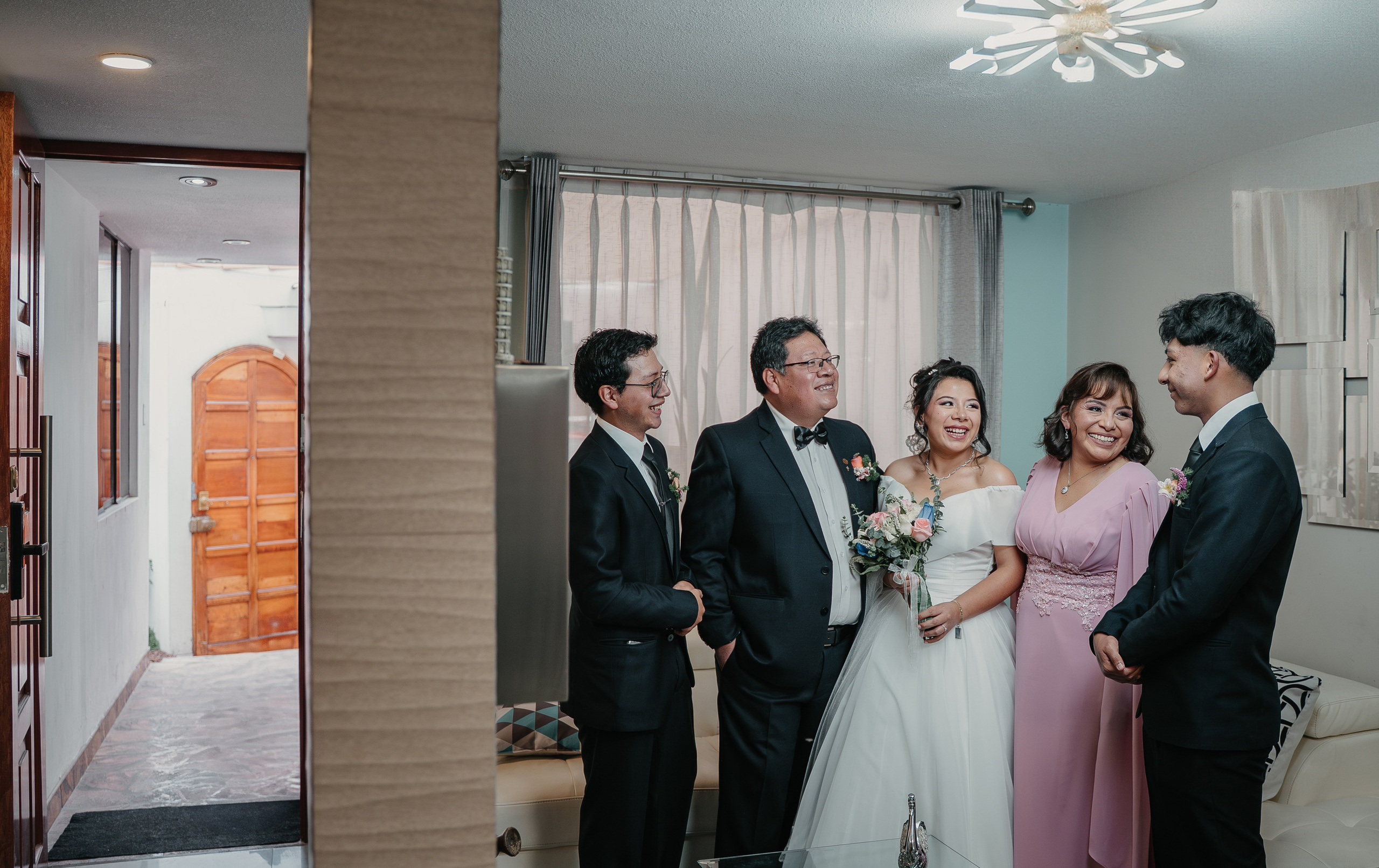 ALEJANDRA + RODRIGO BODA RELIGIOSA. Studio KVTA | Fotografía y Video de Bodas en Arequipa