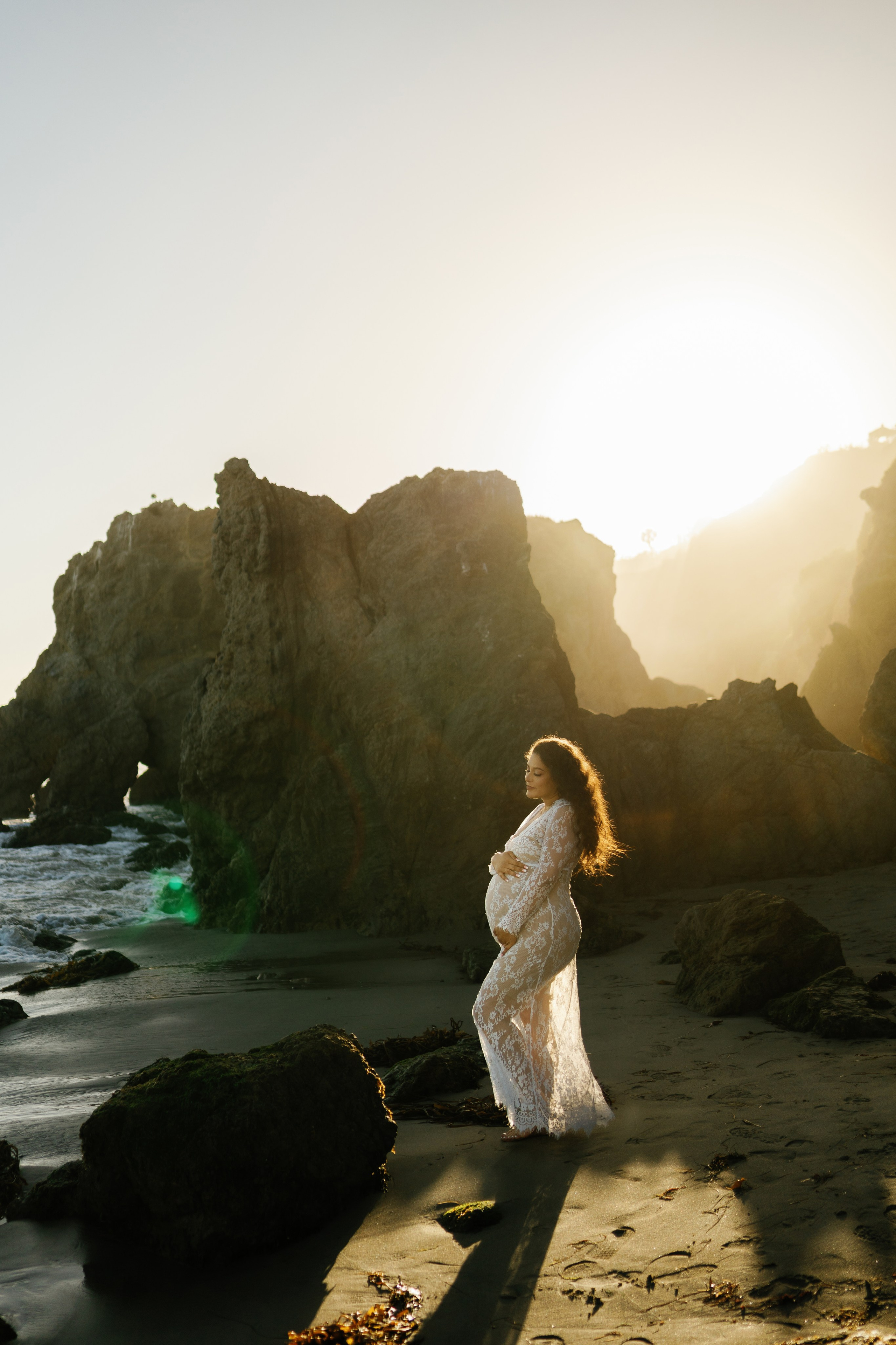 El Matador Beach Maternity Session. Wedding Photography & Videography Team in California, Los Angeles, San Francisco, San Diego and Travel