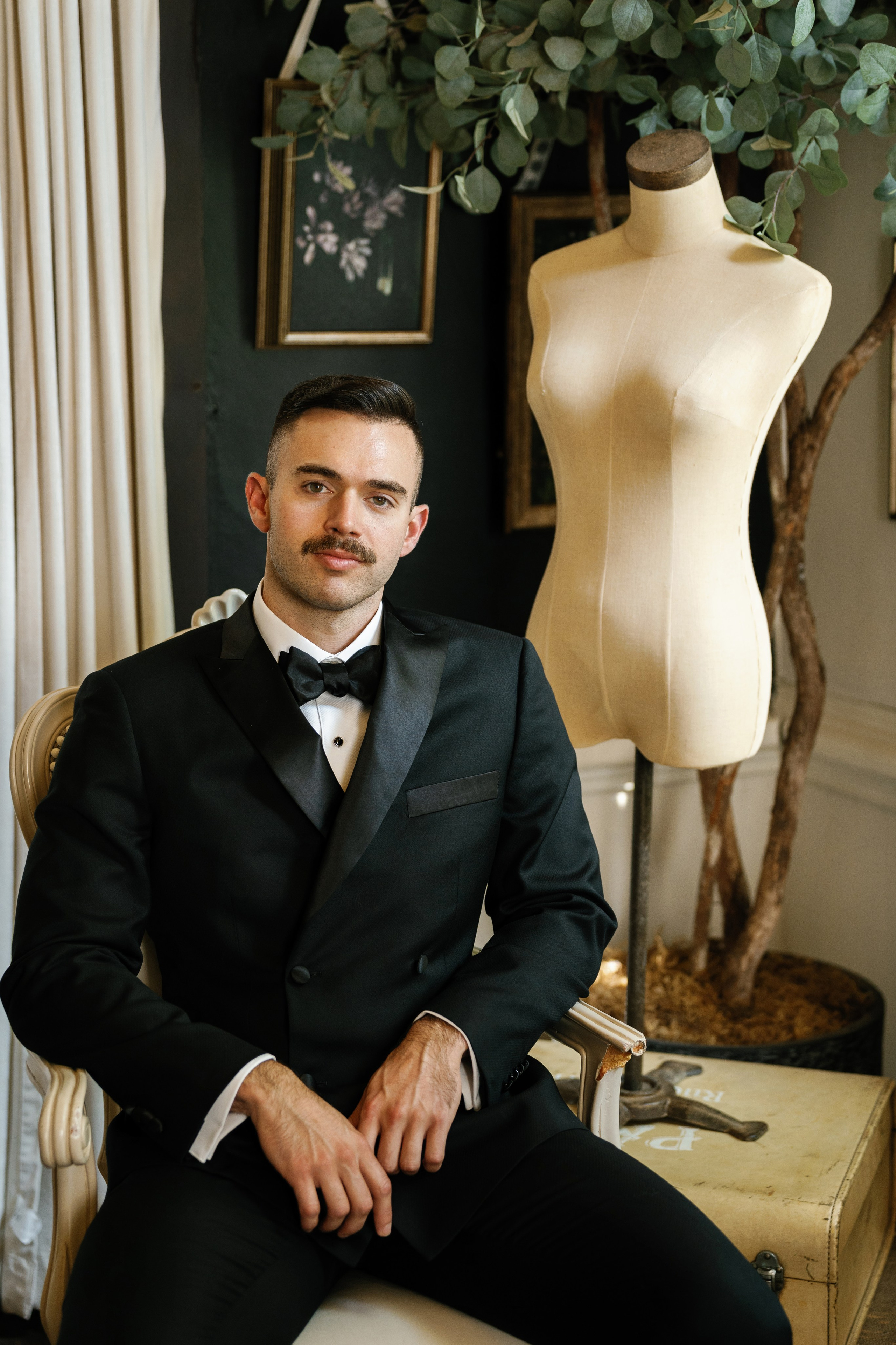 LGBT wedding photographer in California. Wedding Photography & Videography Team in California, Los Angeles, San Francisco, San Diego and Travel