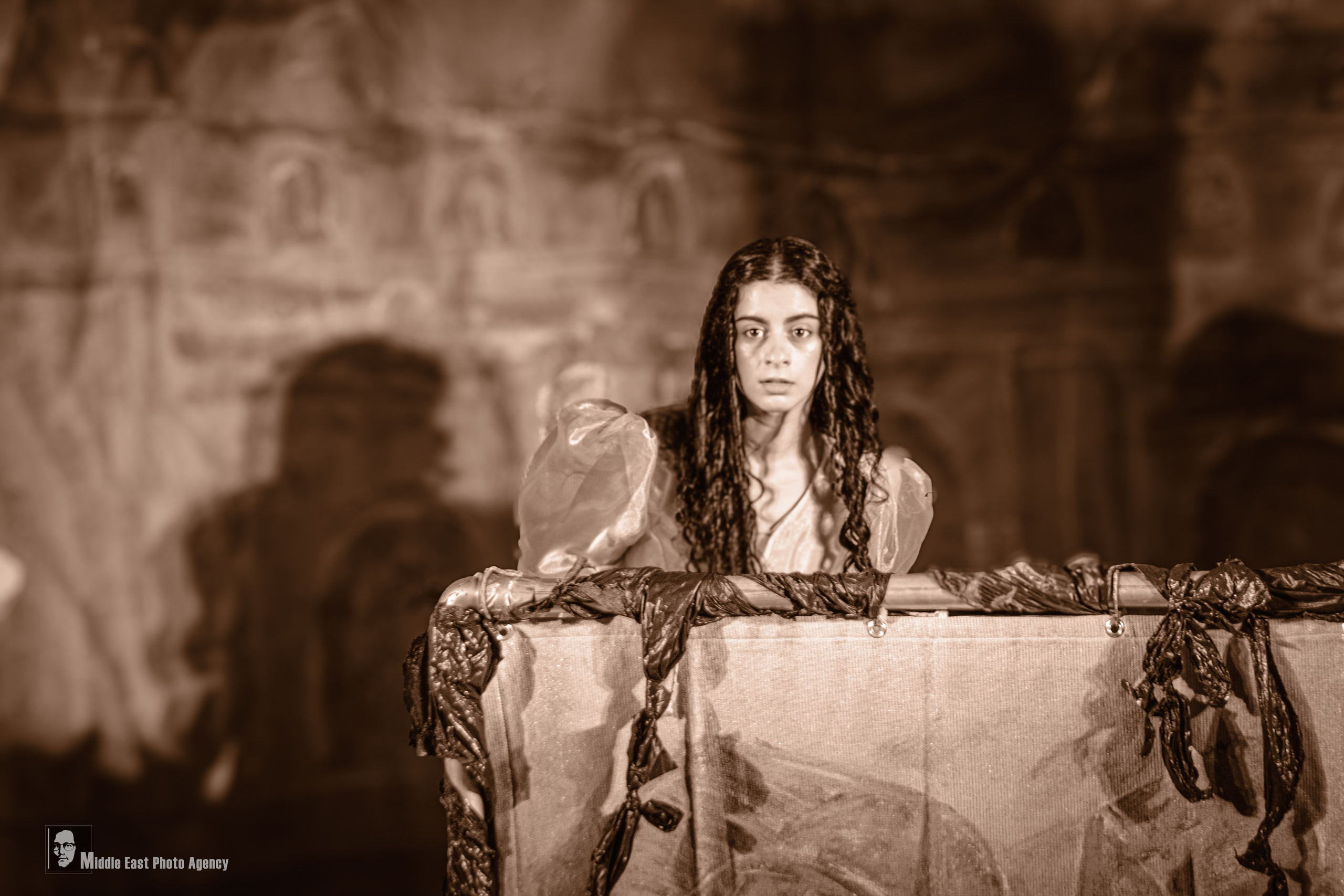 Caligula – Theater Zero. Dramatic Stage Photography. Middle East Photo Agency — Photography & Event Magnets — סוכנות צילום והדפסת מגנטים לאירועים