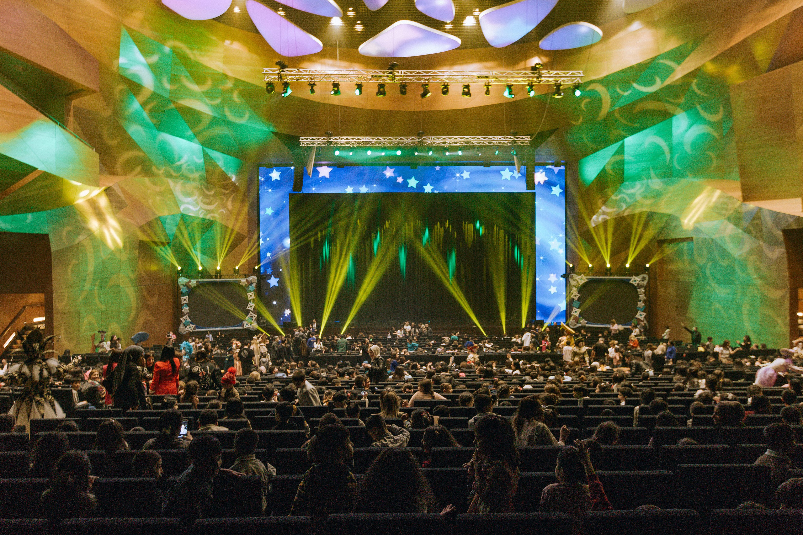 CIRTDAN SHOW. Wedding&Event photographer Ismail Rzayev in Baku