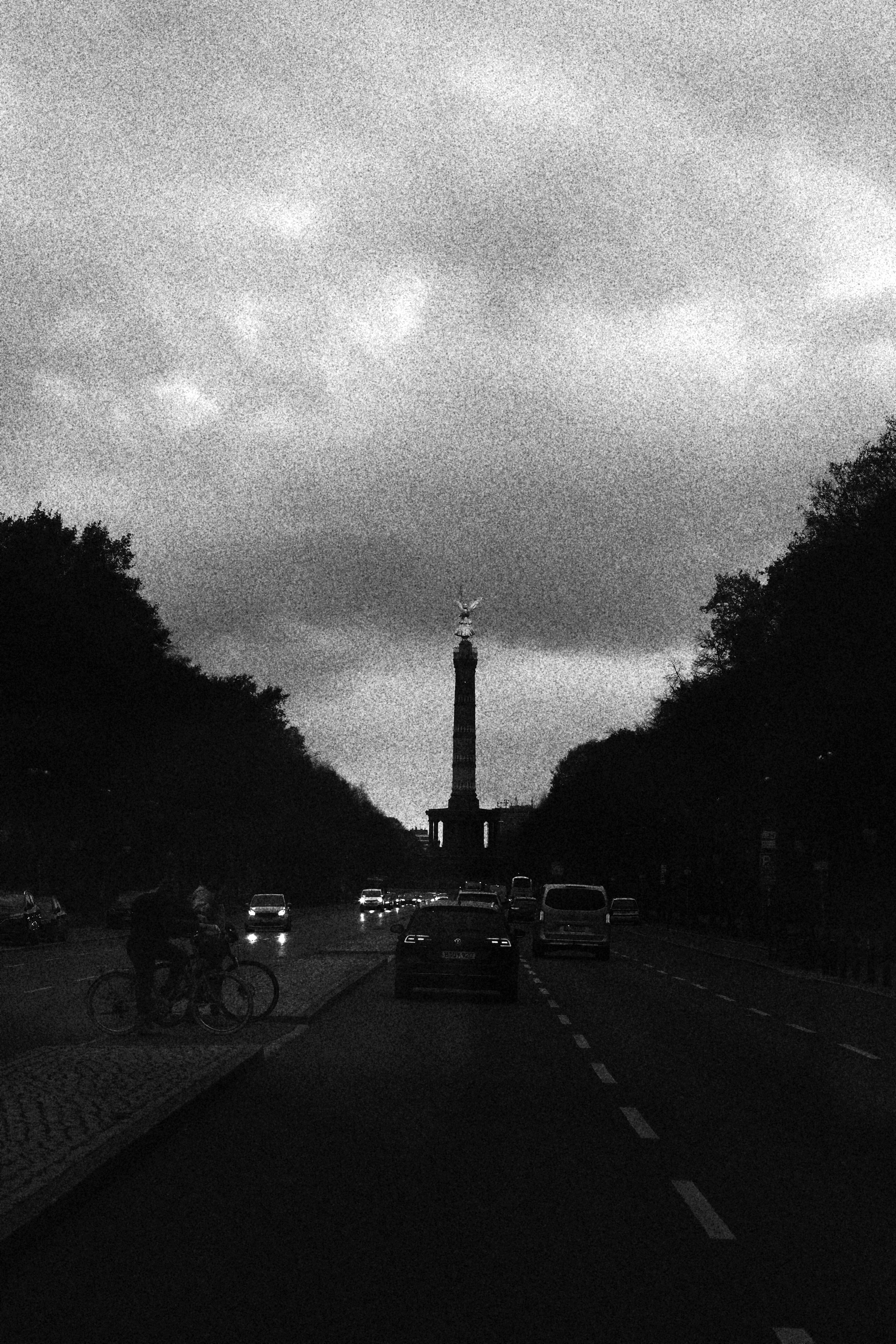 Berliner Mischung (Schwarz-Weiß). BNW Around Photography