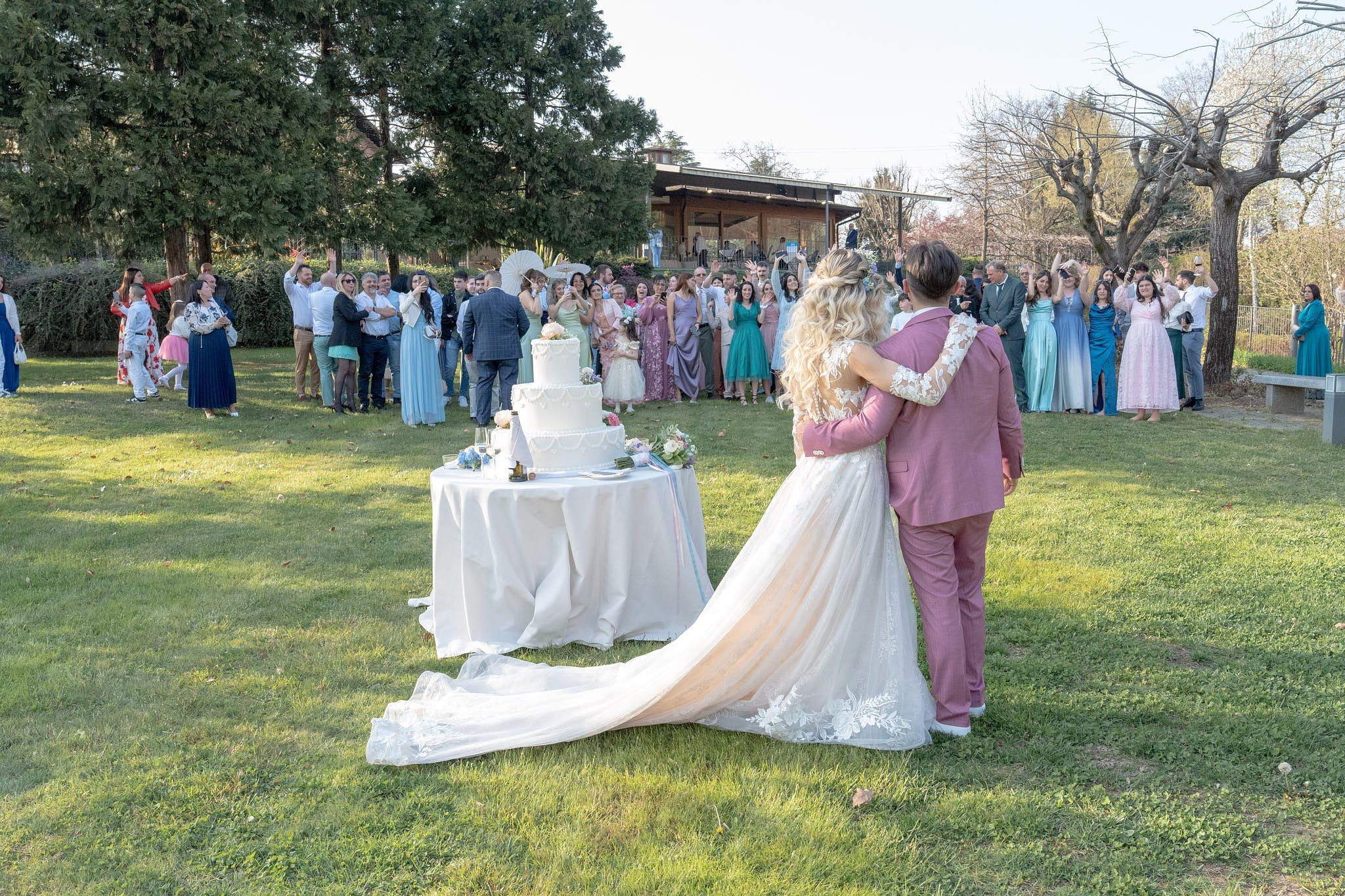 Angelo & Claudia. Fotografo matrimonio Lago di Como Ferrari Media Production