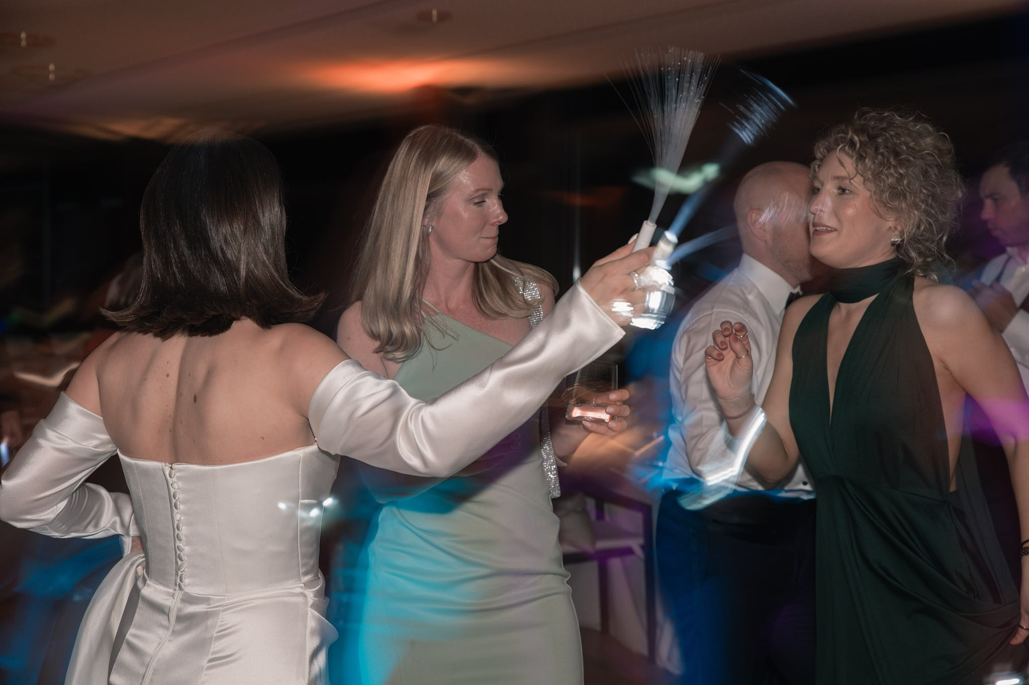 Roxie & Richard Wedding. Fotografo matrimonio Lago di Como Ferrari Media Production